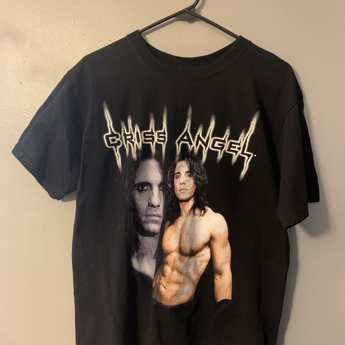 the BONEZ Vintage Skull Angel Tee Tシャツ ミュージシャン The