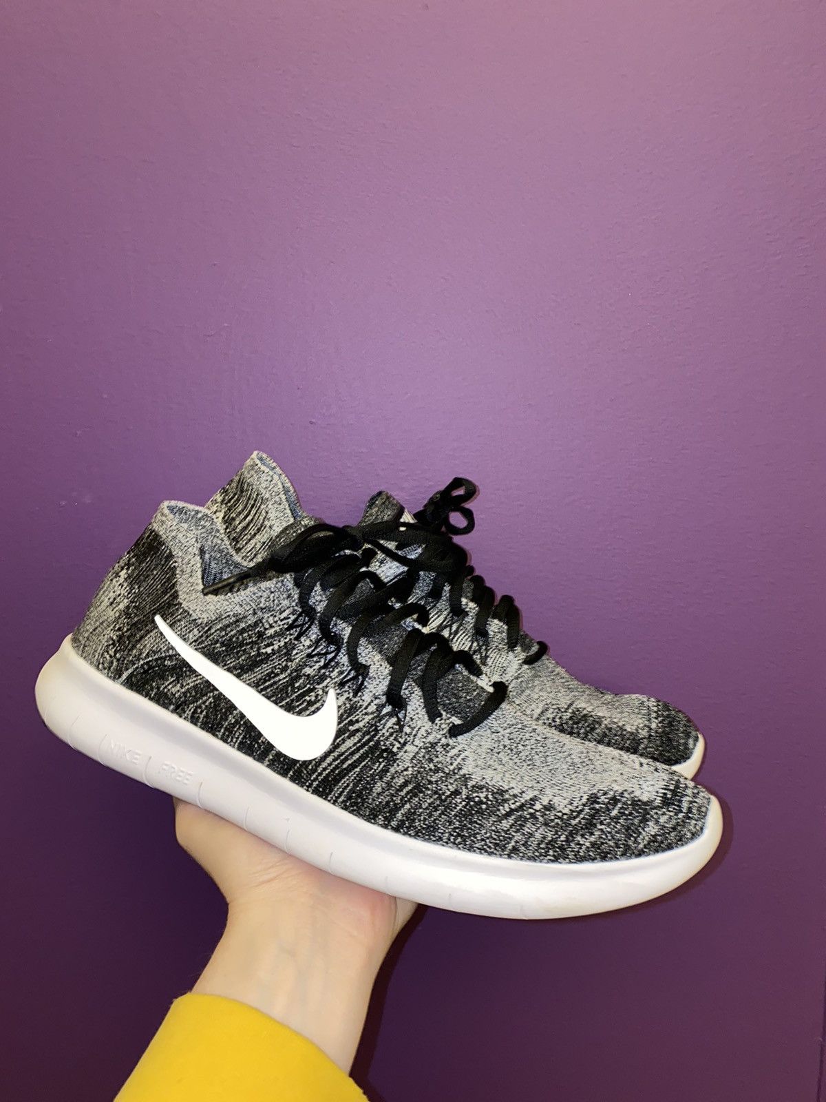 Nike free rn flyknit 2017 oreo hot sale