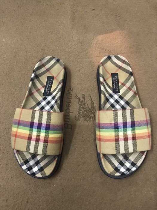 Burberry best sale slides rainbow