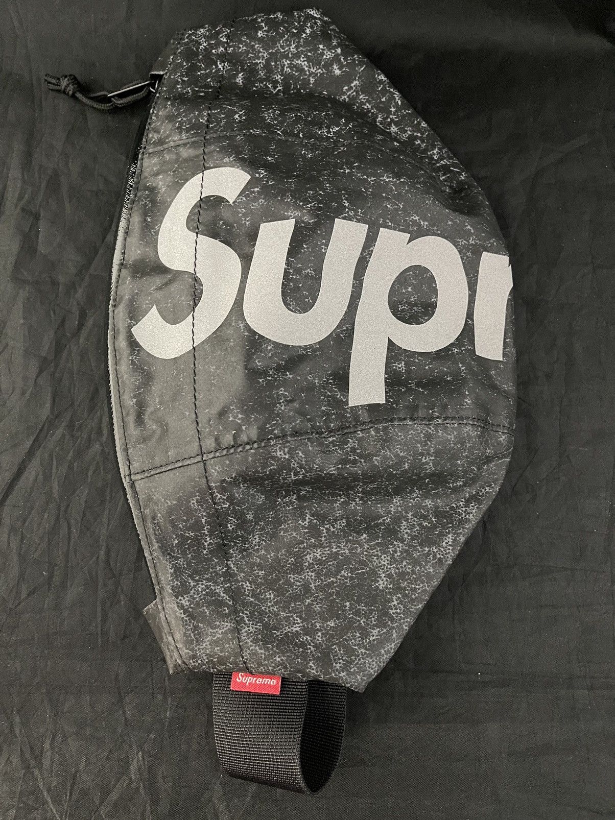 Supreme Waterproof Reflective Speckled Waist Bag Black FW20