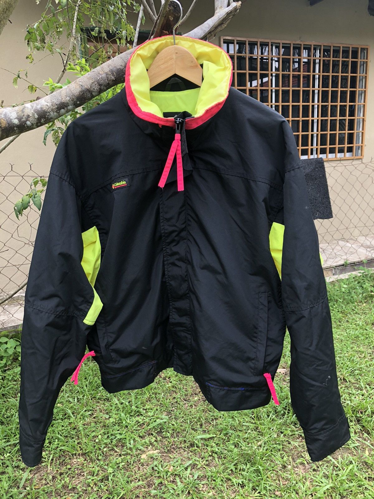 image of Columbia Bugaboo Light Jacket in Black, Men's (Size Medium)