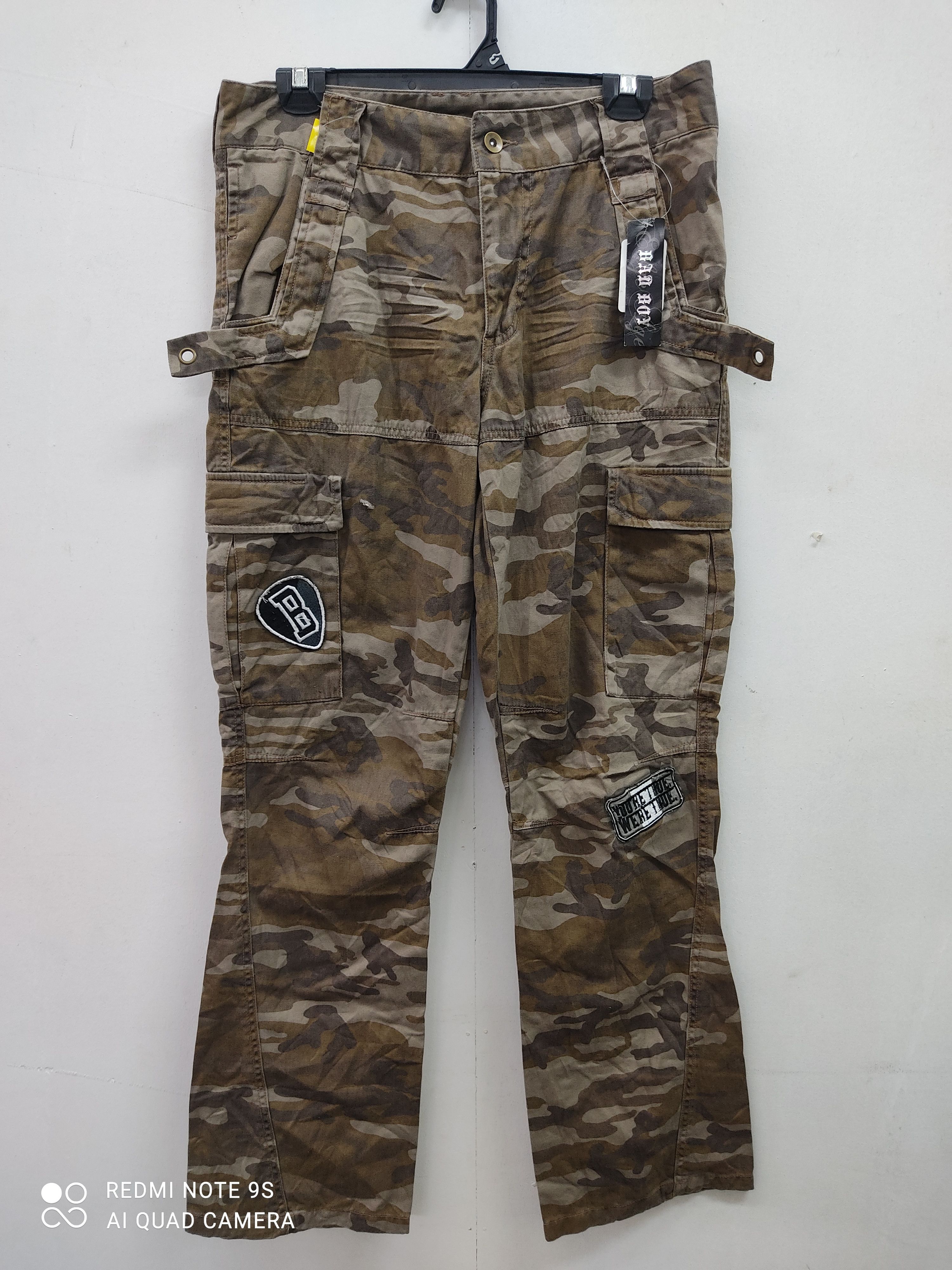 Japanese Brand Bad Boy Camo Multipocket Utility Cargo Pants Size US 32 / EU 48 - 1 Thumbnail