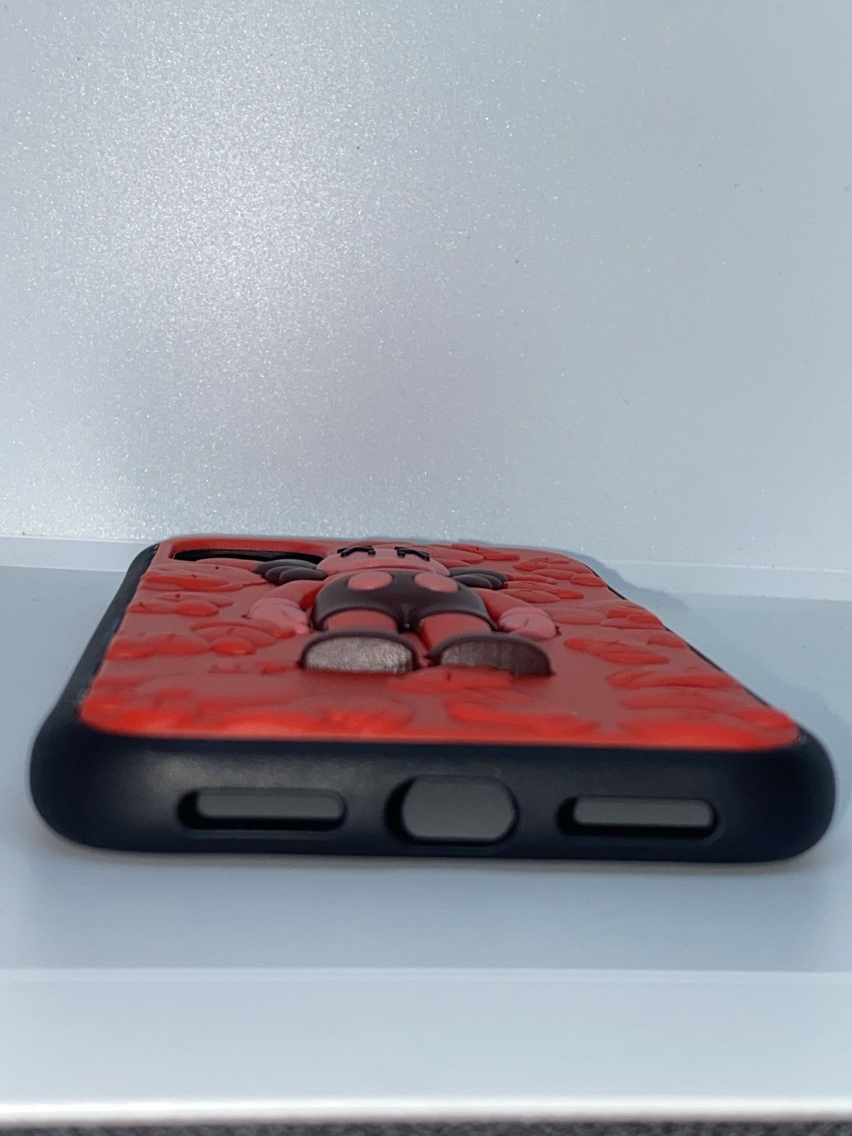 Kaws Iphone 11 Pro Max case kaws black Size ONE SIZE - 6 Thumbnail