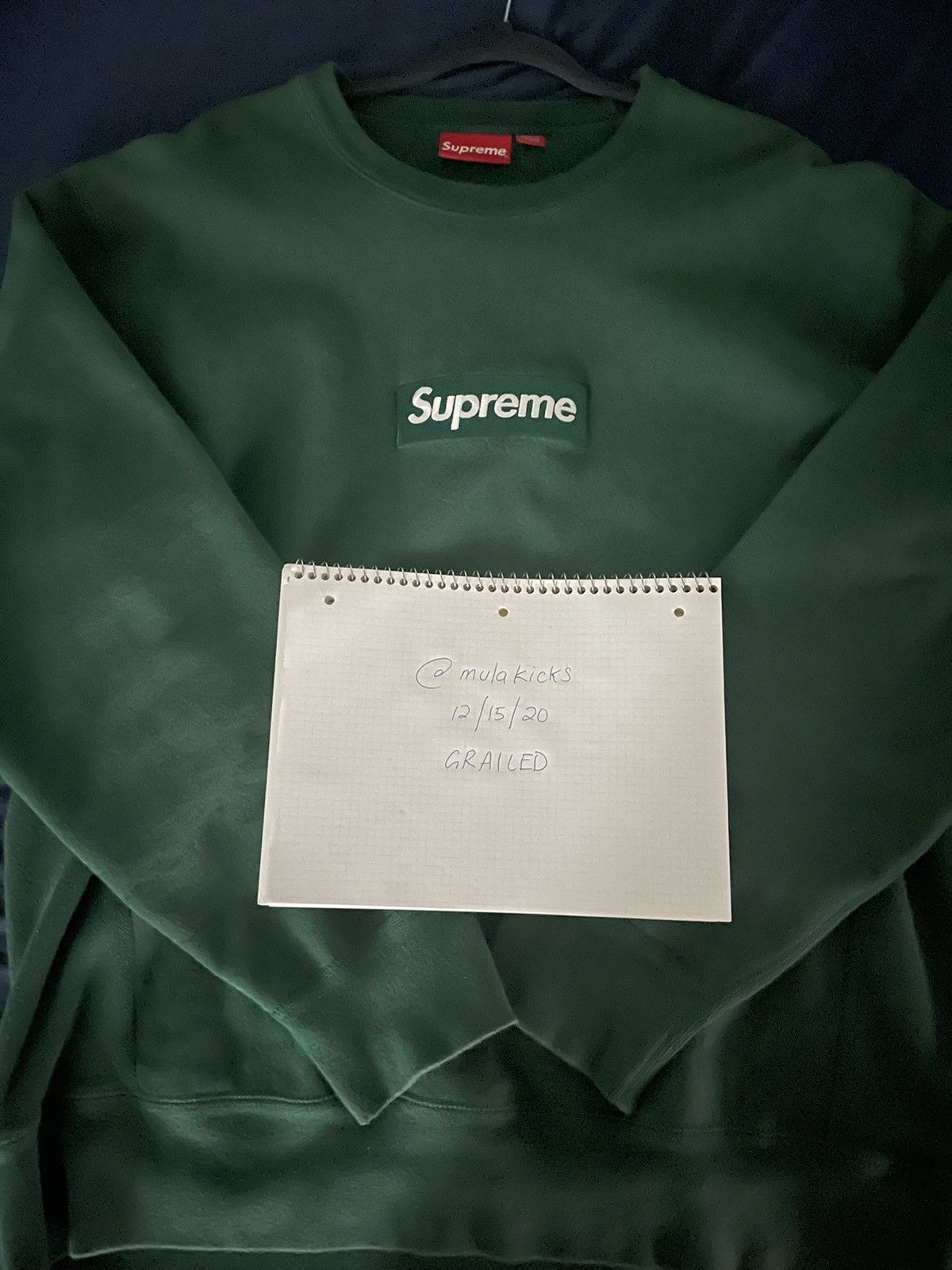 Supreme dark green outlet box logo