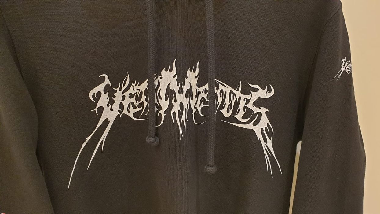 Vetements store total darkness