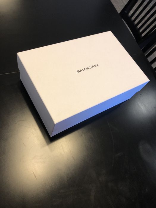 balenciaga arena yellow