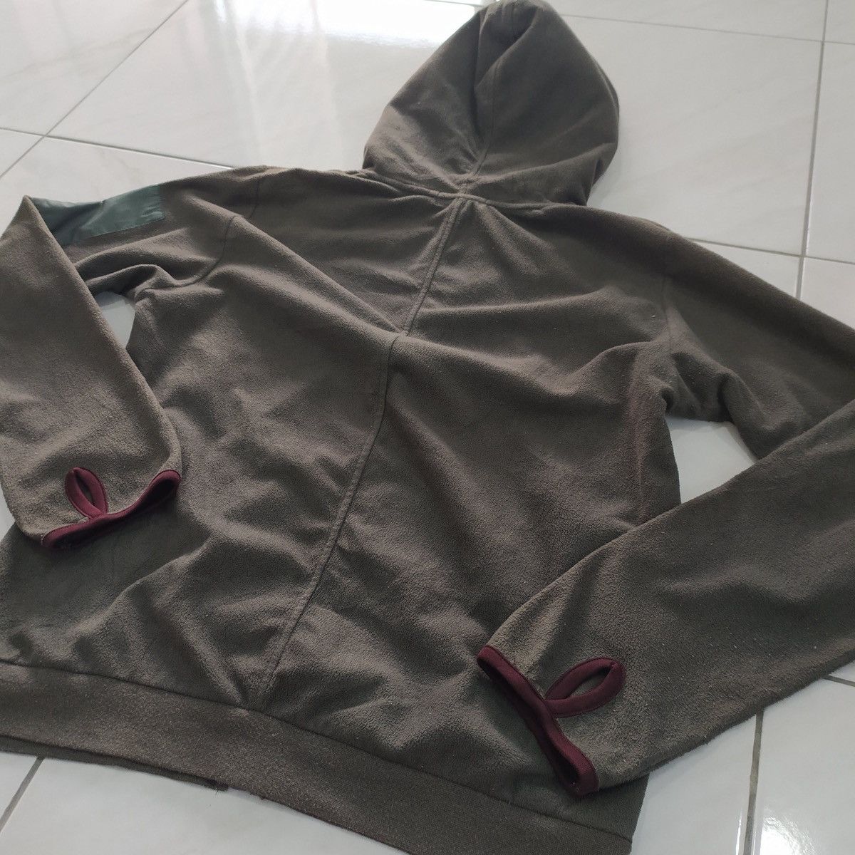 Undercover × Uniqlo Undercover x UNIQLO UU fleece zipper hoodie Size US S / EU 44-46 / 1 - 9 Thumbnail