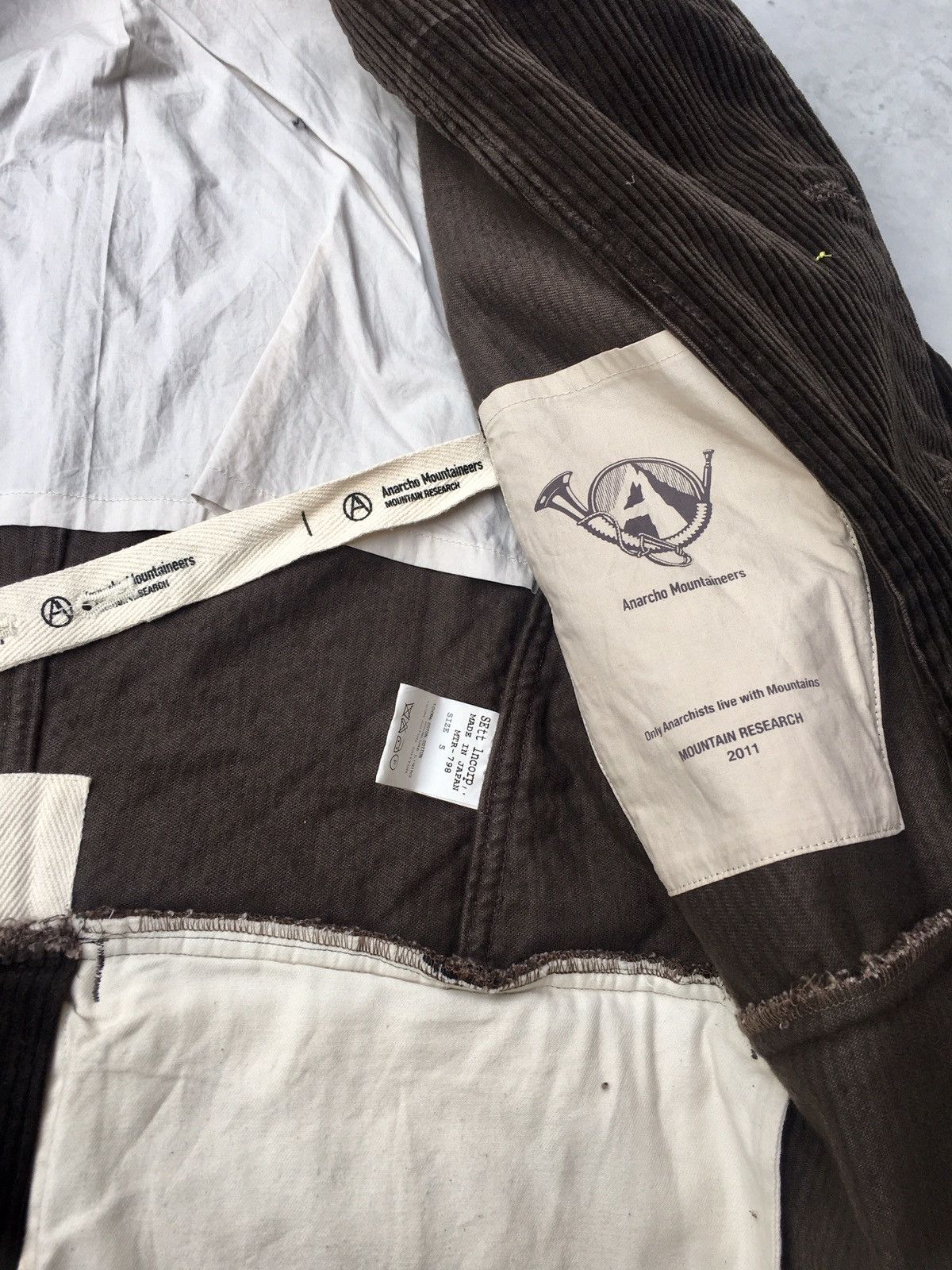 Mountain Research 798 Cutaway Jacket