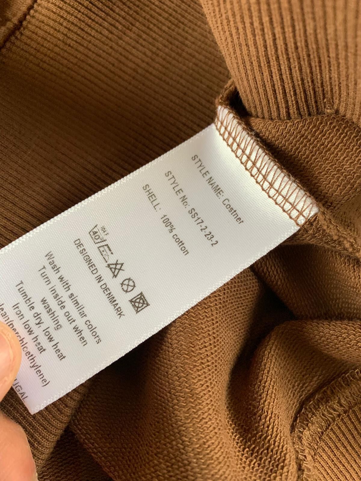 Han Kjobenhavn Costner LS Tee in Brown Size US S / EU 44-46 / 1 - 7 Thumbnail