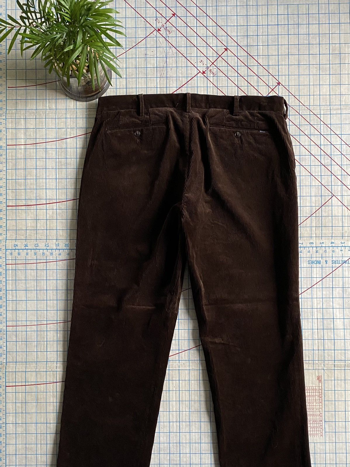 Polo Ralph Lauren Polo Ralph Lauren Thick Corduroy Casual Pants Size 36 Brown Size US 36 / EU 52 - 10 Thumbnail