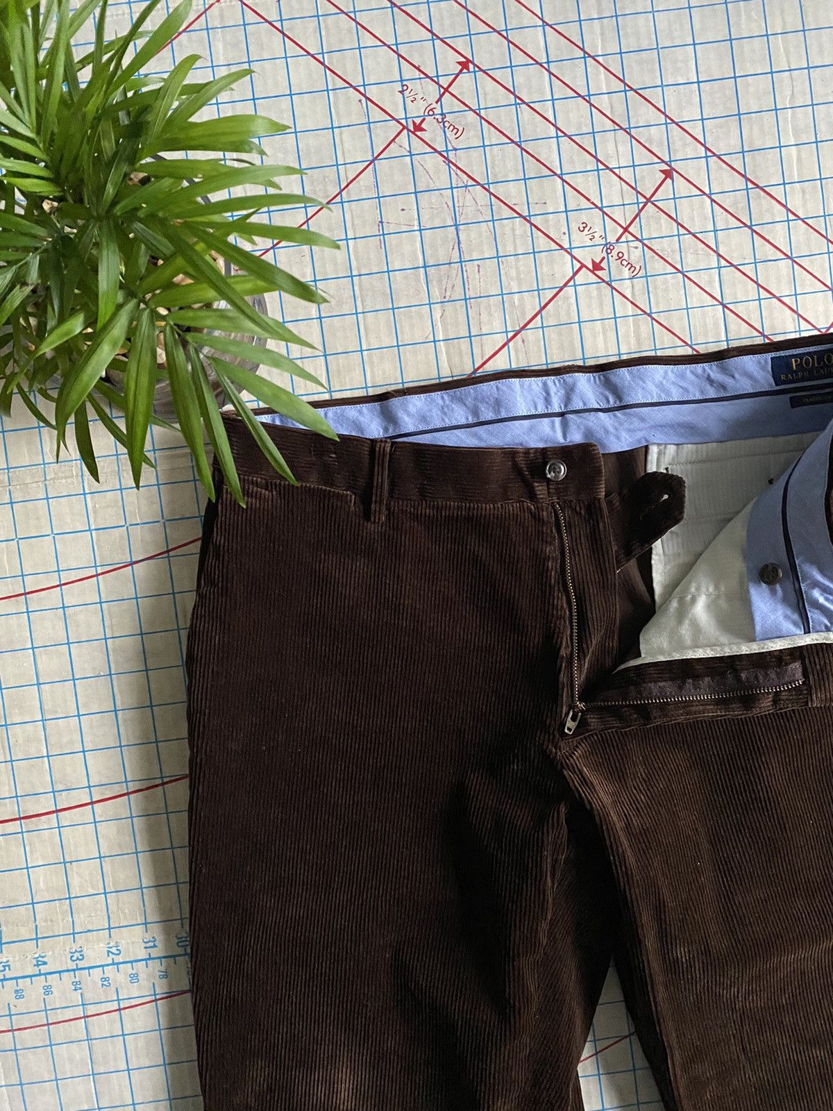 Polo Ralph Lauren Polo Ralph Lauren Thick Corduroy Casual Pants Size 36 Brown Size US 36 / EU 52 - 5 Thumbnail