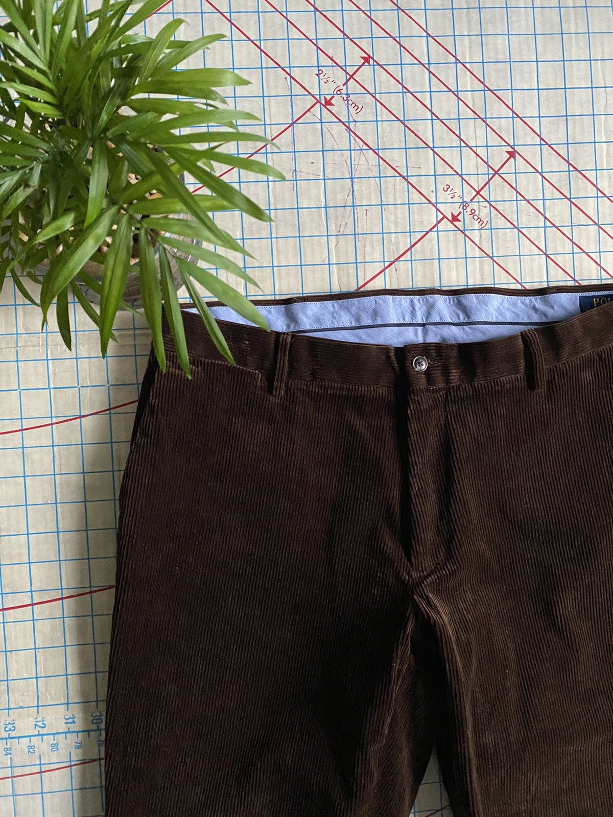 Polo Ralph Lauren Polo Ralph Lauren Thick Corduroy Casual Pants Size 36 Brown Size US 36 / EU 52 - 4 Thumbnail
