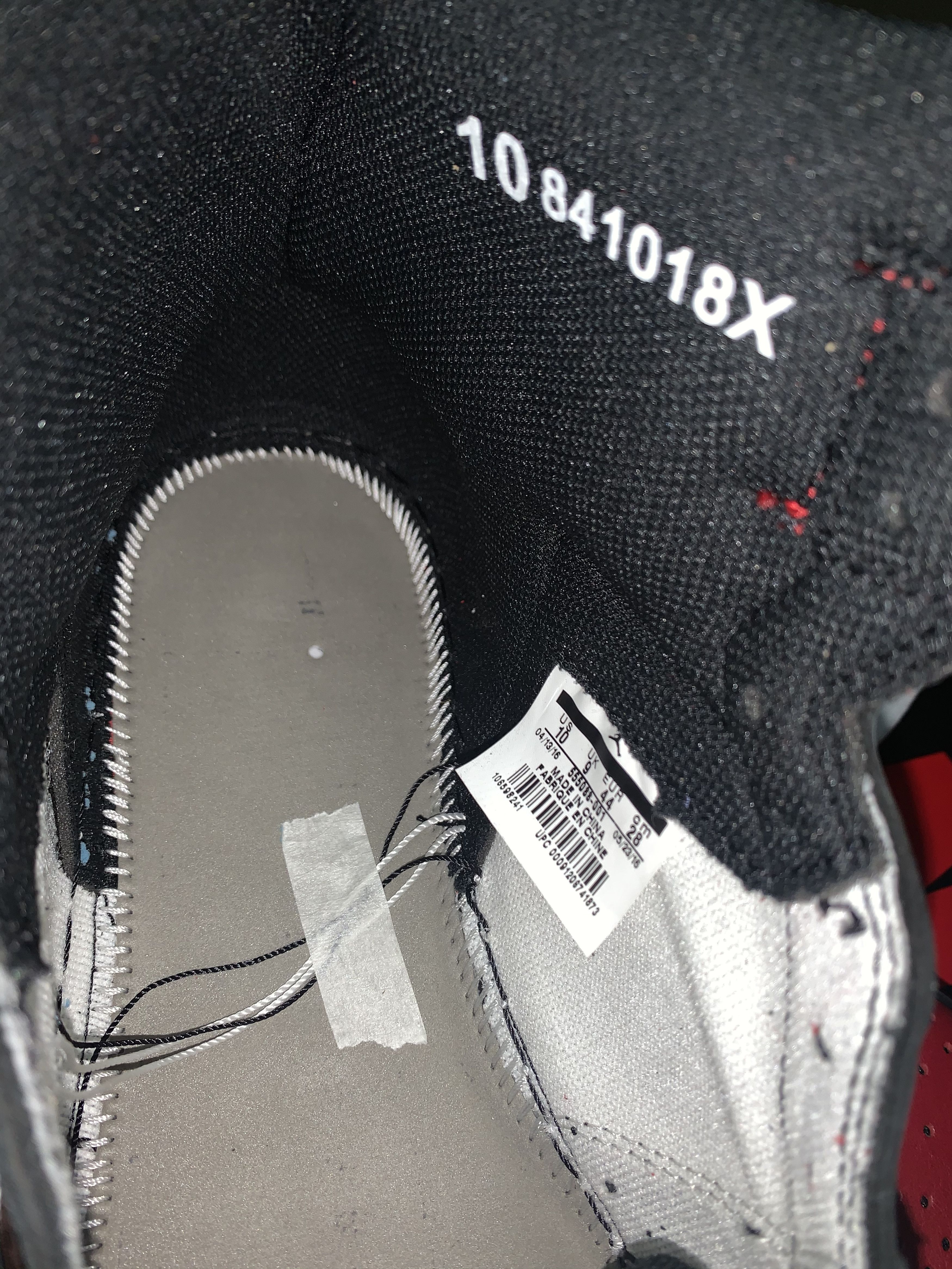 Jordan Brand Air Jordan 1 Retro High OG Banned 2016 Banned, Bred Size US 10 / EU 43 - 13 Thumbnail