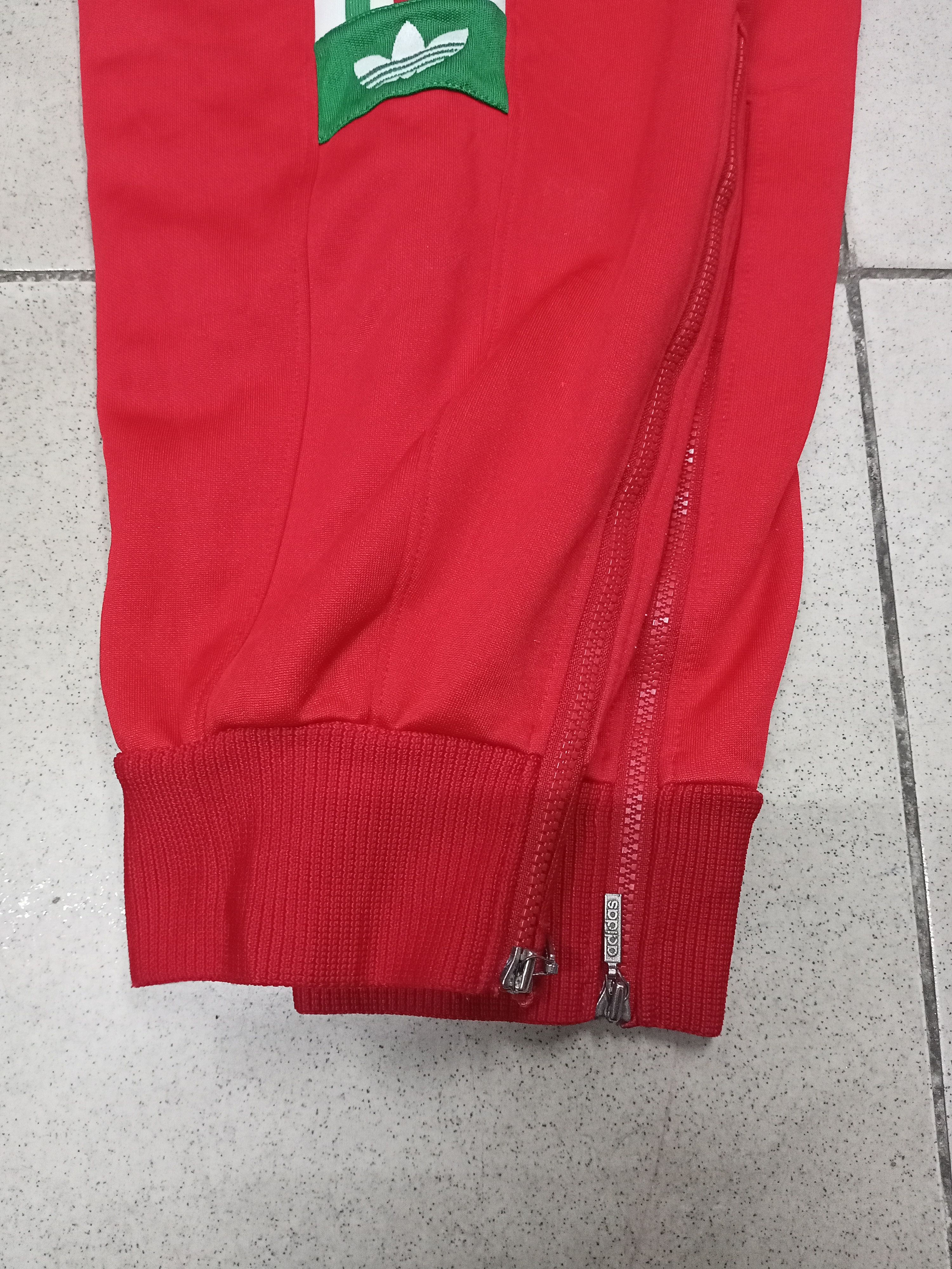 Adidas Adidas produced by descente ander adidas license Size US 34 / EU 50 - 7 Thumbnail