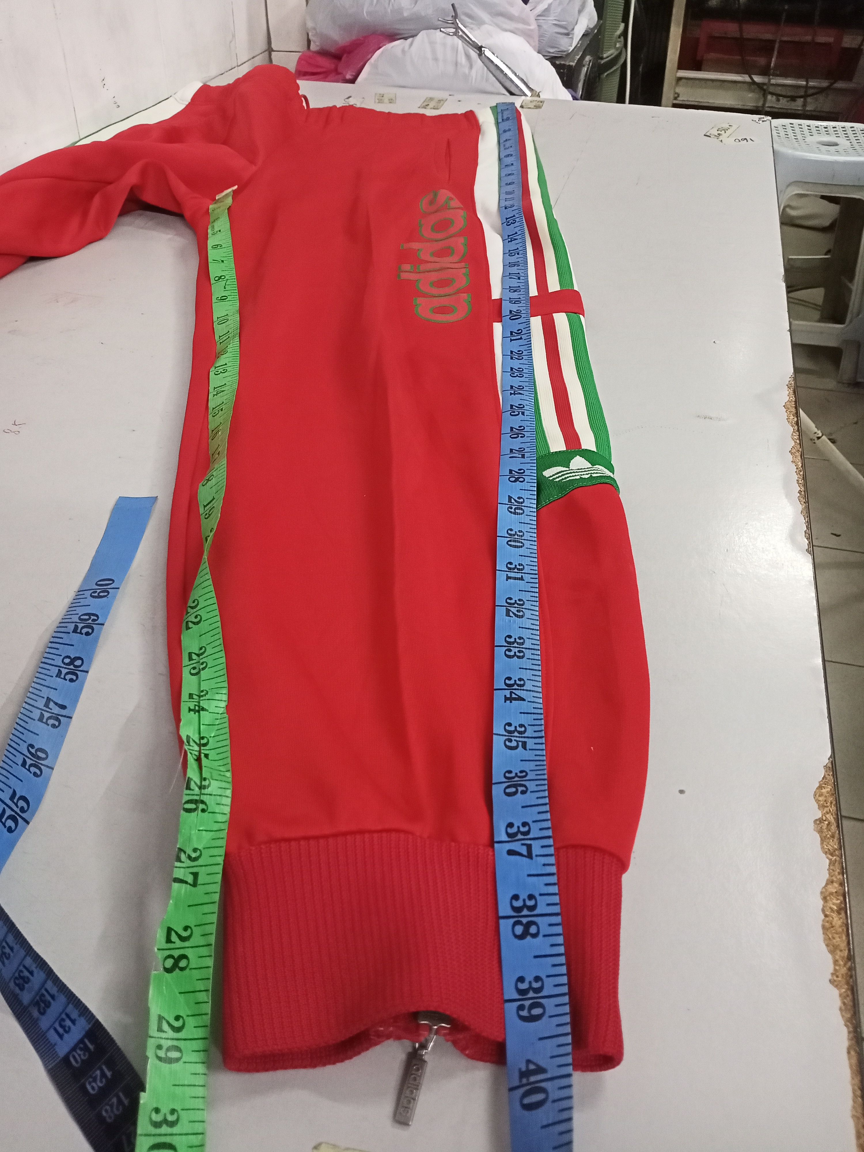 Adidas Adidas produced by descente ander adidas license Size US 34 / EU 50 - 11 Thumbnail