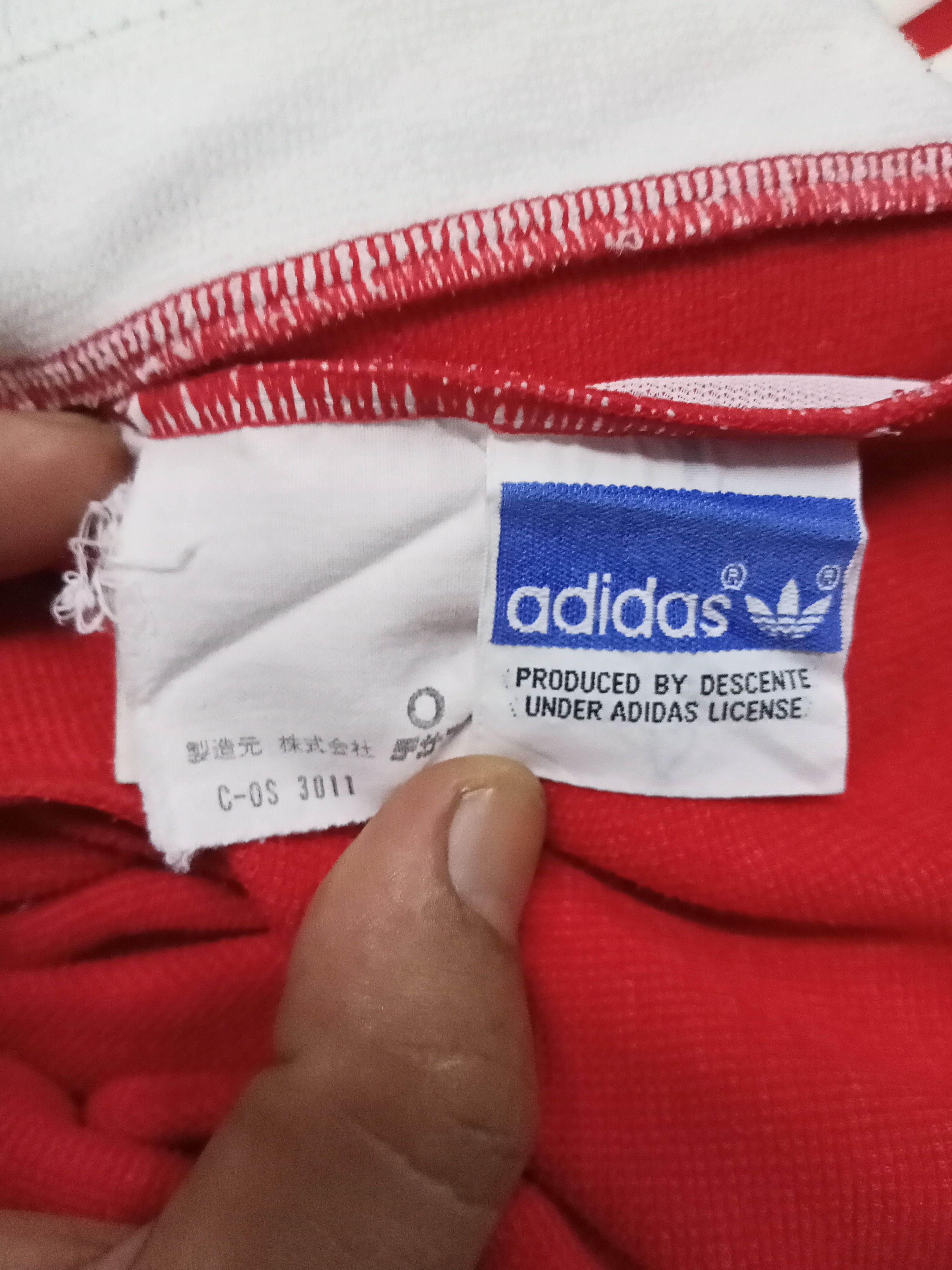 Adidas Adidas produced by descente ander adidas license Size US 34 / EU 50 - 8 Thumbnail