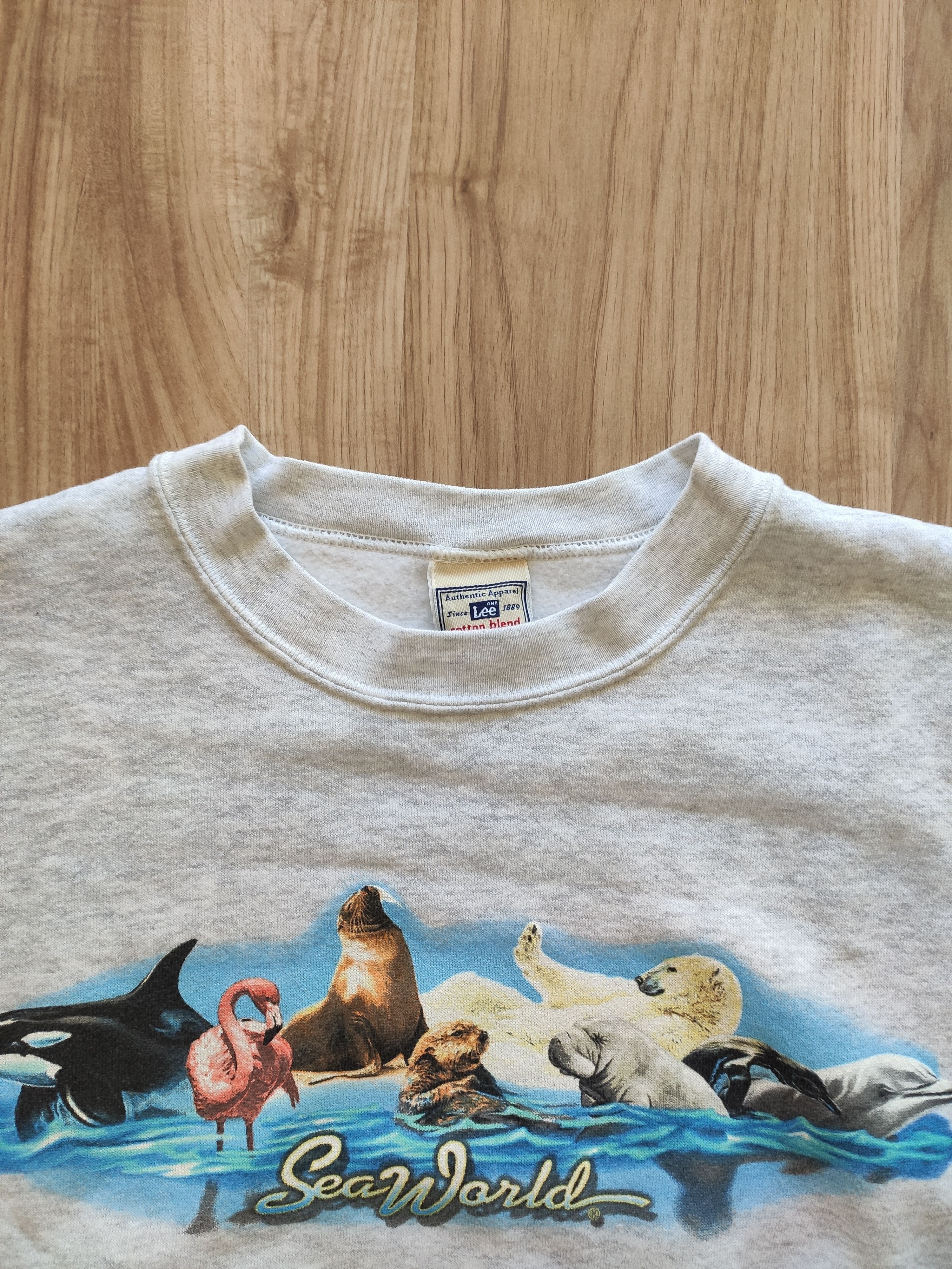 Lee Vintage boxy sweatshirt sweater animals dolphins 90s Size US XL / EU 56 / 4 - 8 Thumbnail