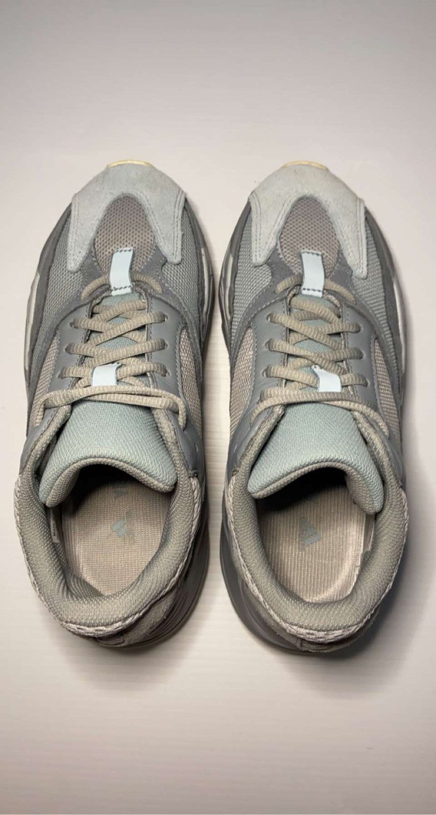 Adidas Yeezy Boost 700 Inertia 2019 Size US 7 / EU 40 - 10 Thumbnail