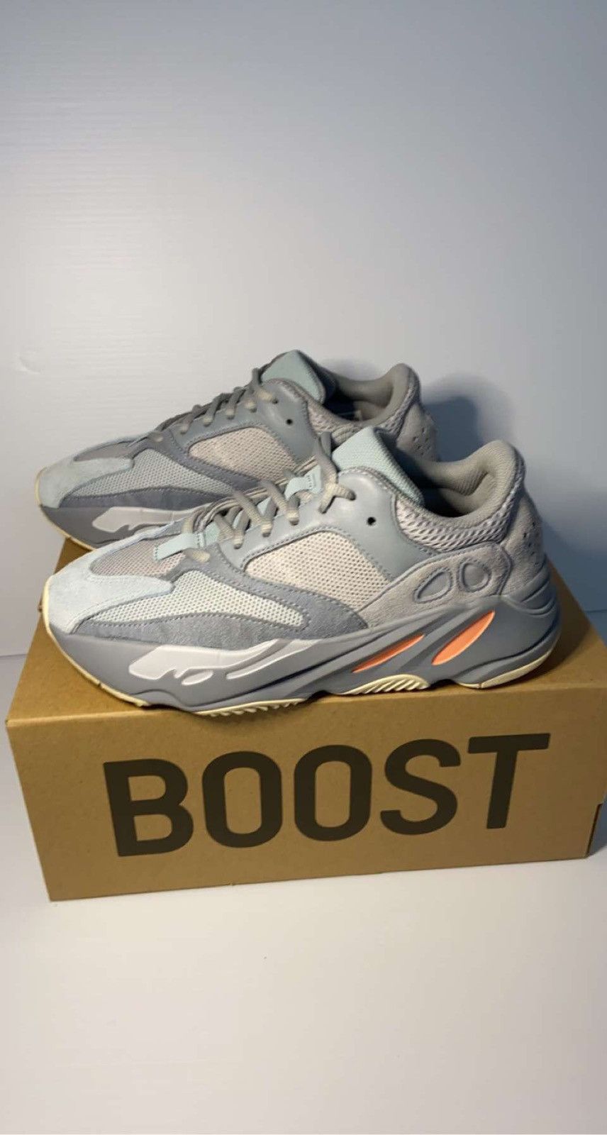 Adidas Yeezy Boost 700 Inertia 2019 Size US 7 / EU 40 - 7 Thumbnail