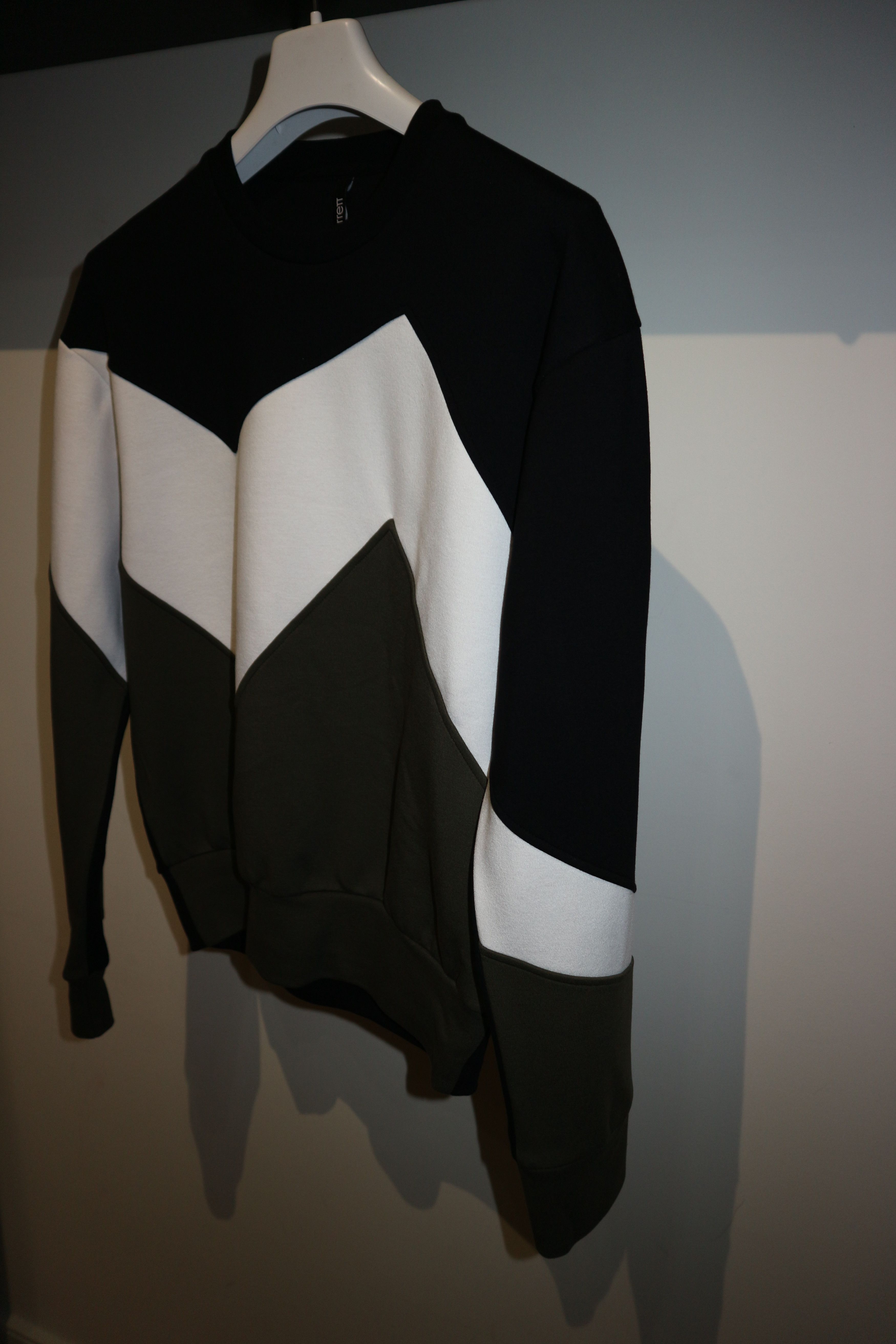Neil Barrett modernist neoprene sweatshirt Size US XS / EU 42 / 0 - 2 Thumbnail