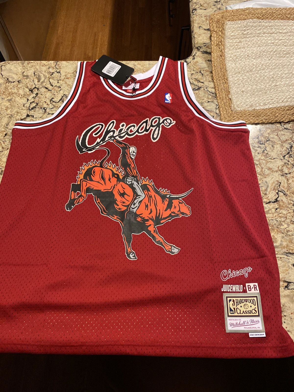 Mitchell & Ness Mitchell & Ness x Bleacher Report x Juice Wrld Bulls