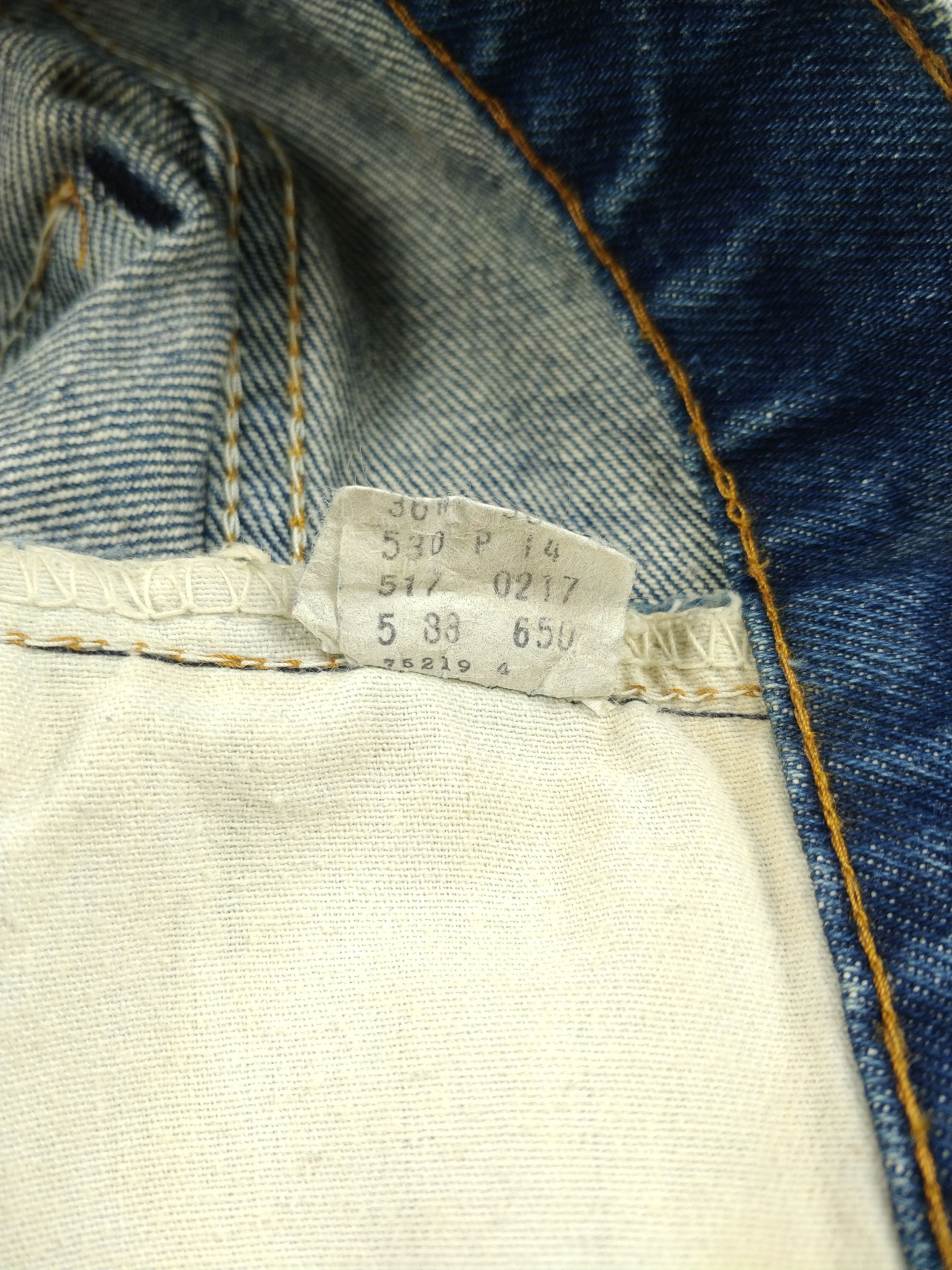 Vintage Levi's 517-0217 Boot Cut Red Tab Made In USA Jeans