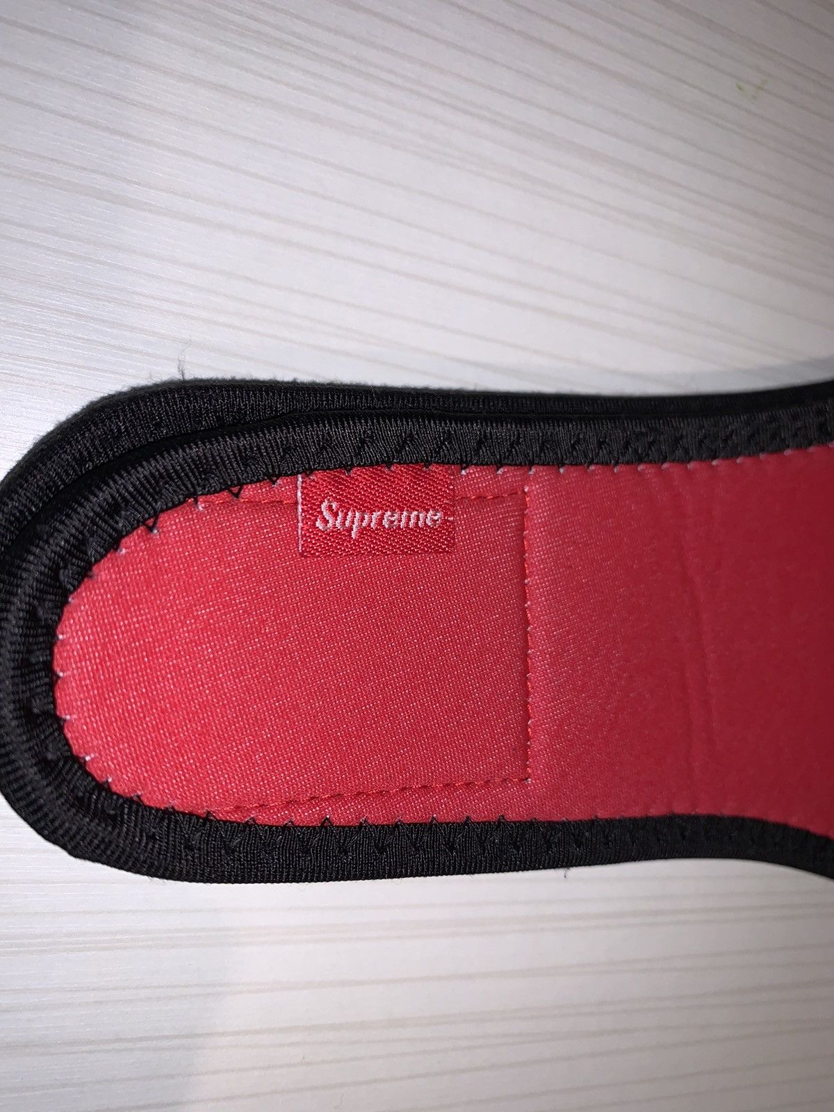 Supreme Supreme Neoprene Face Mask Red New Size ONE SIZE - 3 Thumbnail