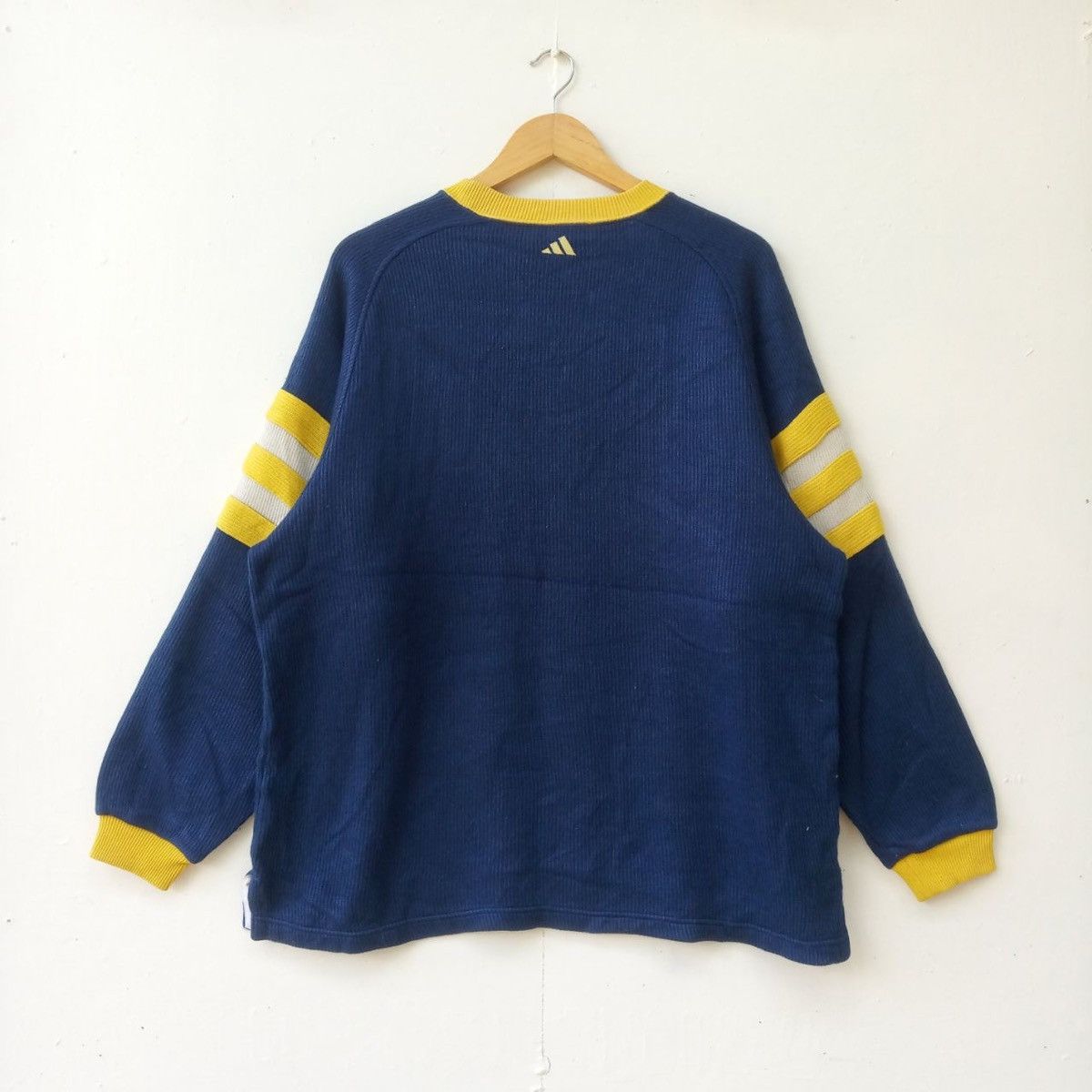 Adidas Adidas Embroidery Logo Sweatshirt Size US L / EU 52-54 / 3 - 2 Thumbnail