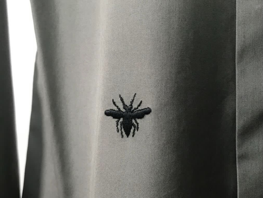 Dior Dior Homme Bee Embroidered Shirt Size US S / EU 44-46 / 1 - 3 Thumbnail