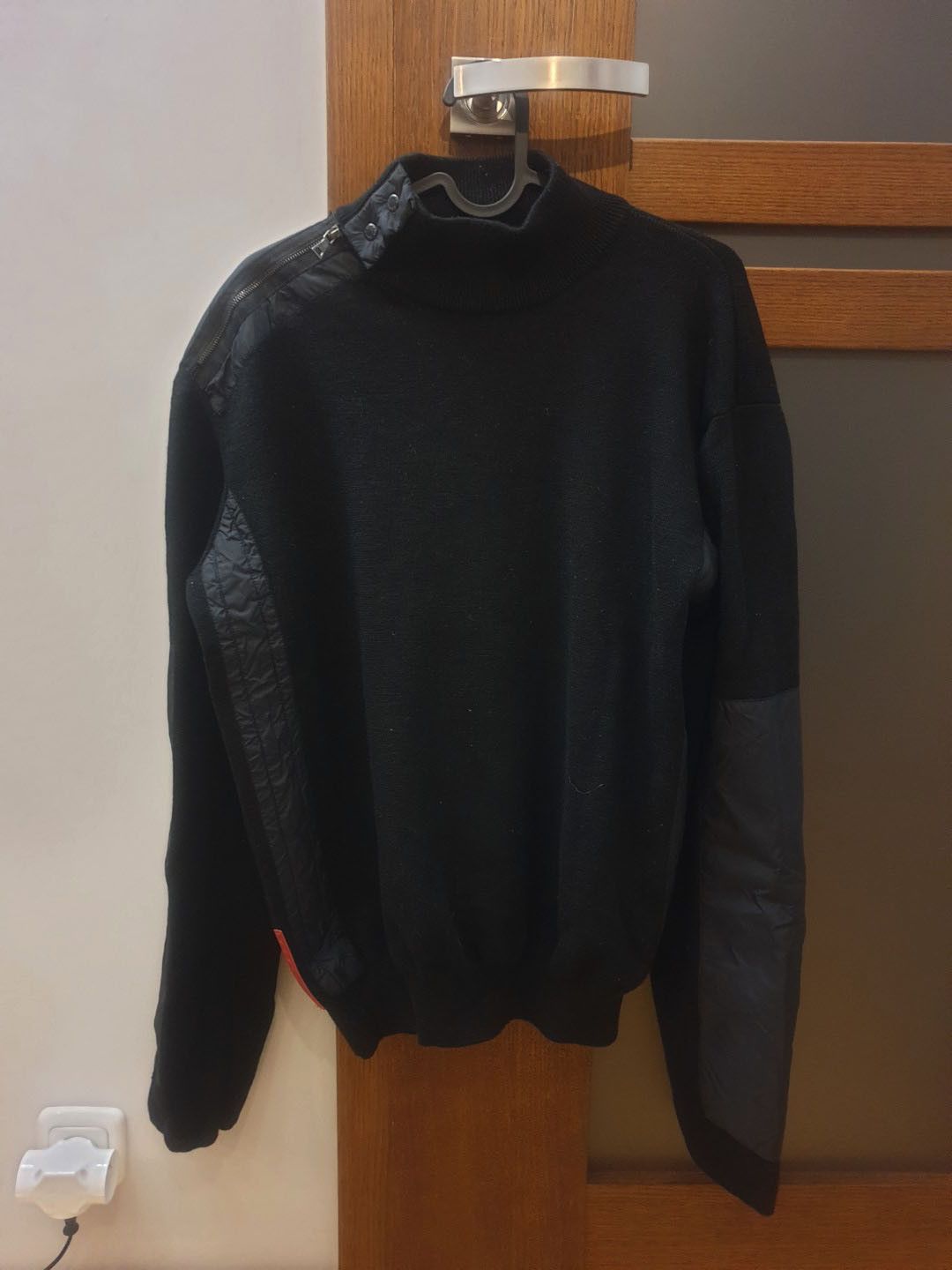 Prada Prada Black Wool Nylon Sweater Red Tab Logo Size US XL / EU 56 / 4 - 1 Thumbnail