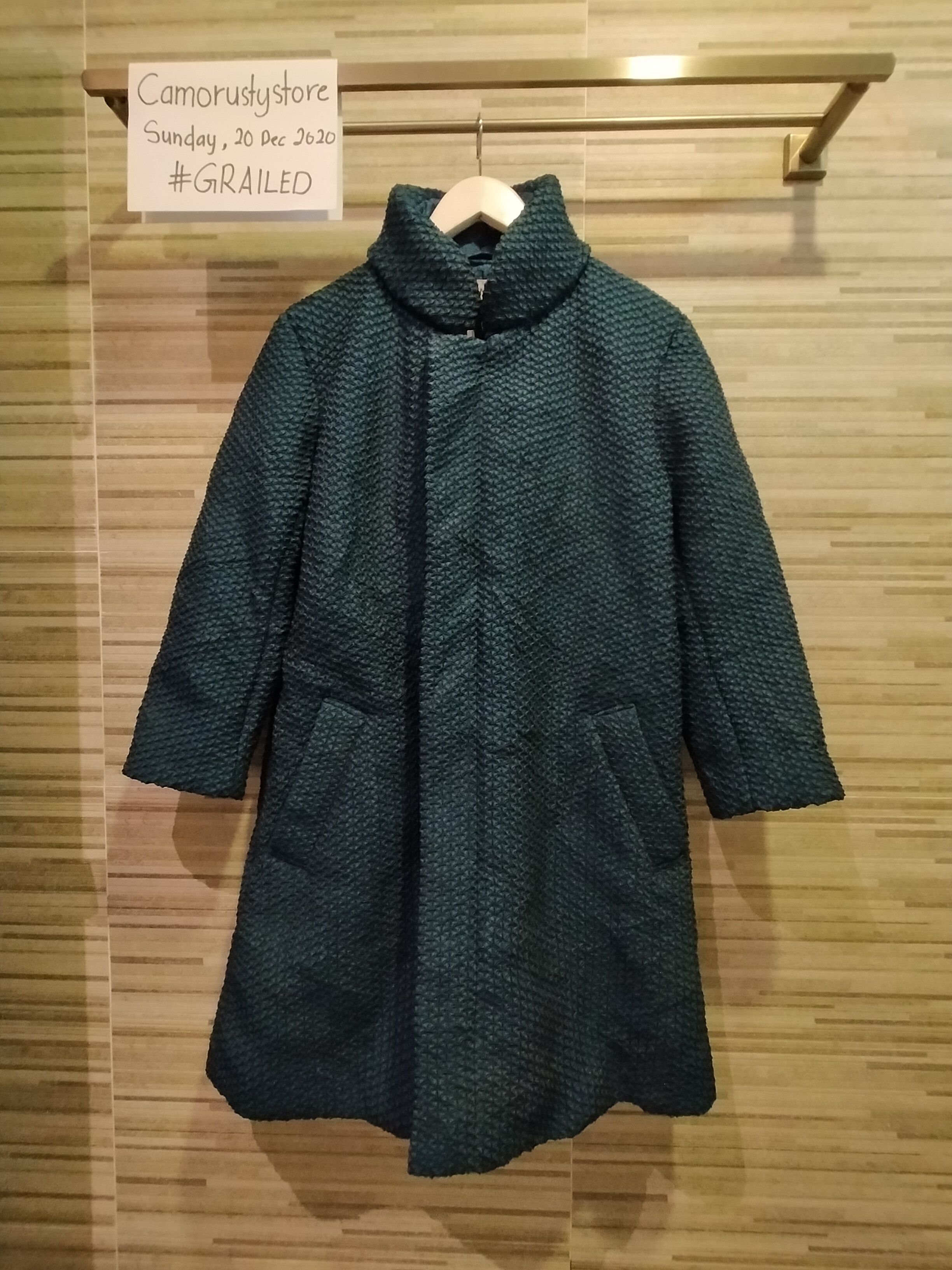ISSEY MIYAKE Textured Long Coat