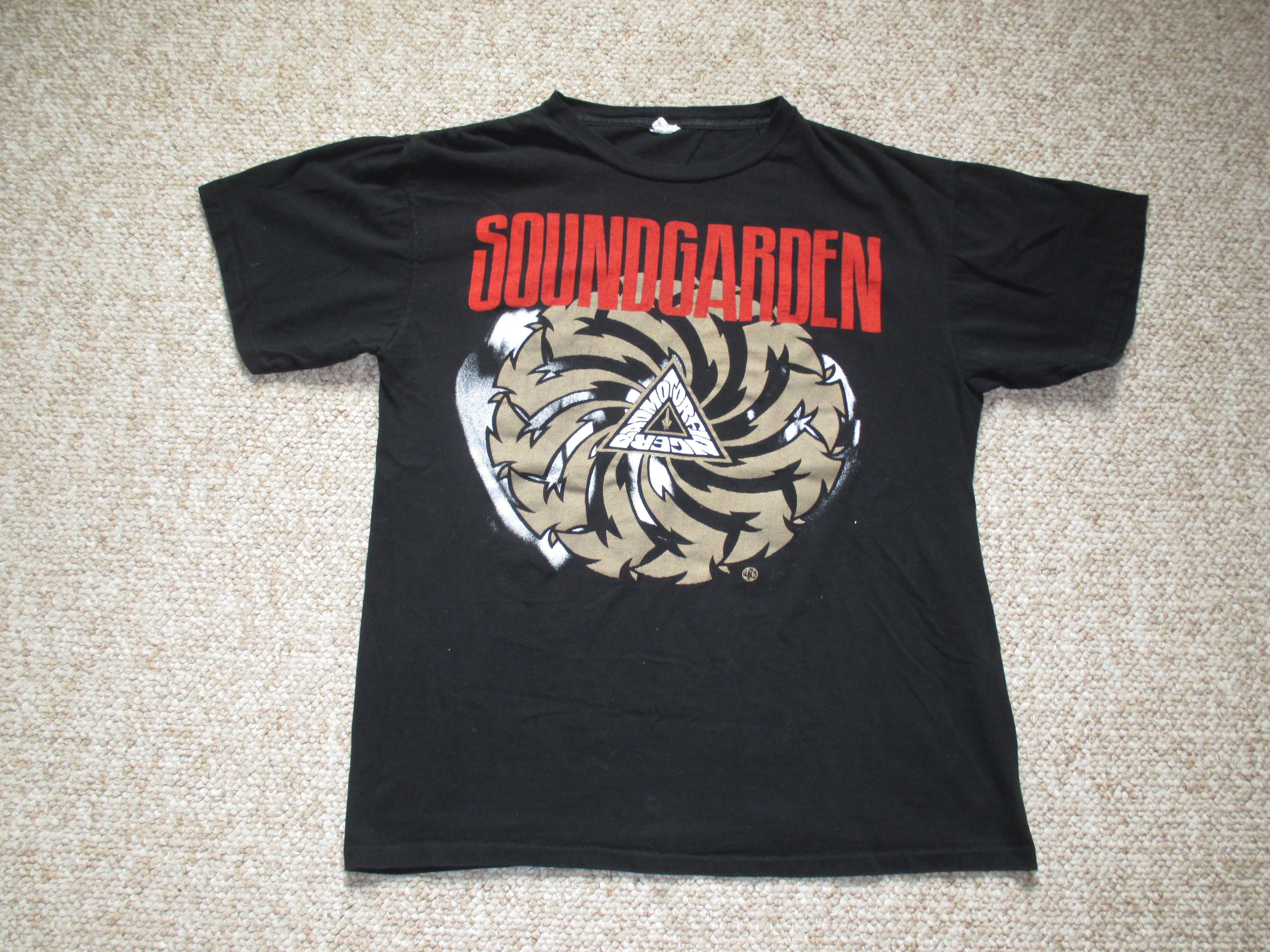 Soundgarden badmotorfinger shirt deals