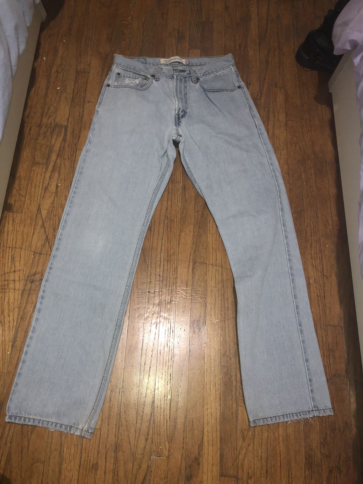 Levi's × Levi's Vintage Clothing × Vintage Light Wash 505 Denim Jeans Size US 31 - 1 Thumbnail