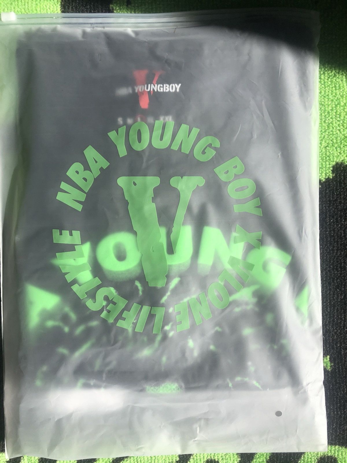 Vlone NBA youngboy X Vlone Cross Roads Skeleton Longsleeve Size US L / EU 52-54 / 3 - 7 Thumbnail