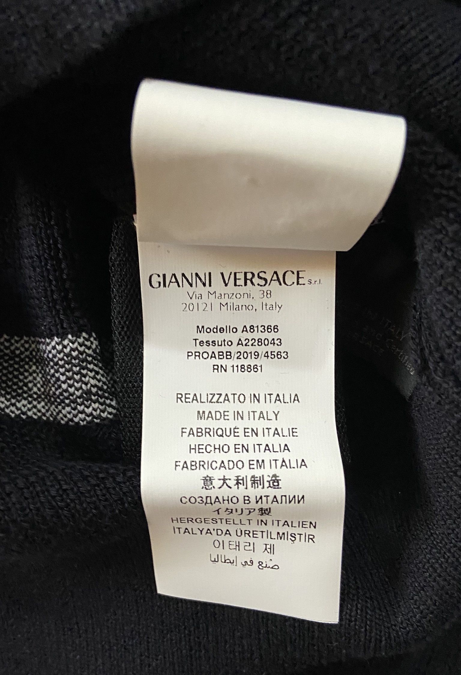 Versace NWT MENS NASTRO VERSACE SLIM FIT SWEATER M/ IT 48 Size US M / EU 48-50 / 2 - 7 Thumbnail