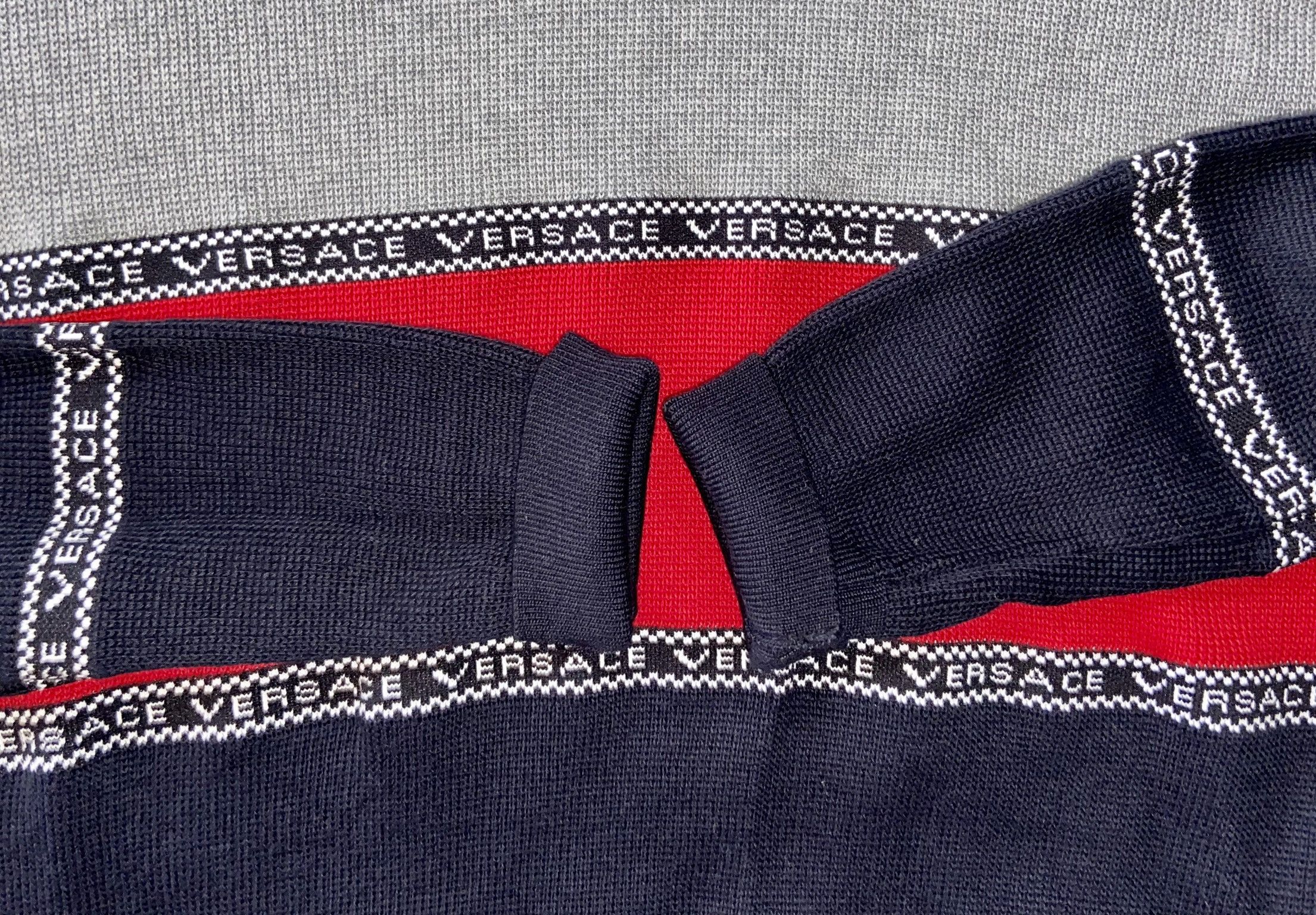 Versace NWT MENS NASTRO VERSACE SLIM FIT SWEATER M/ IT 48 Size US M / EU 48-50 / 2 - 6 Thumbnail