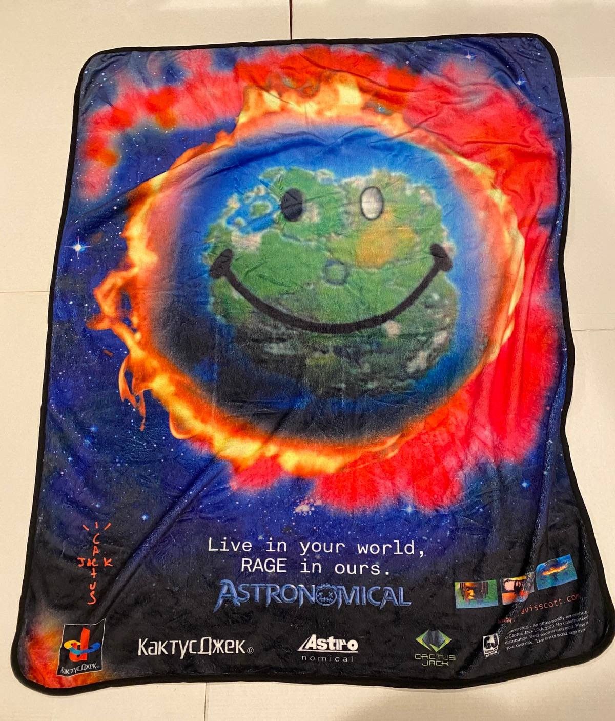 Travis scott astronamicol fortnite world 2024 blanket