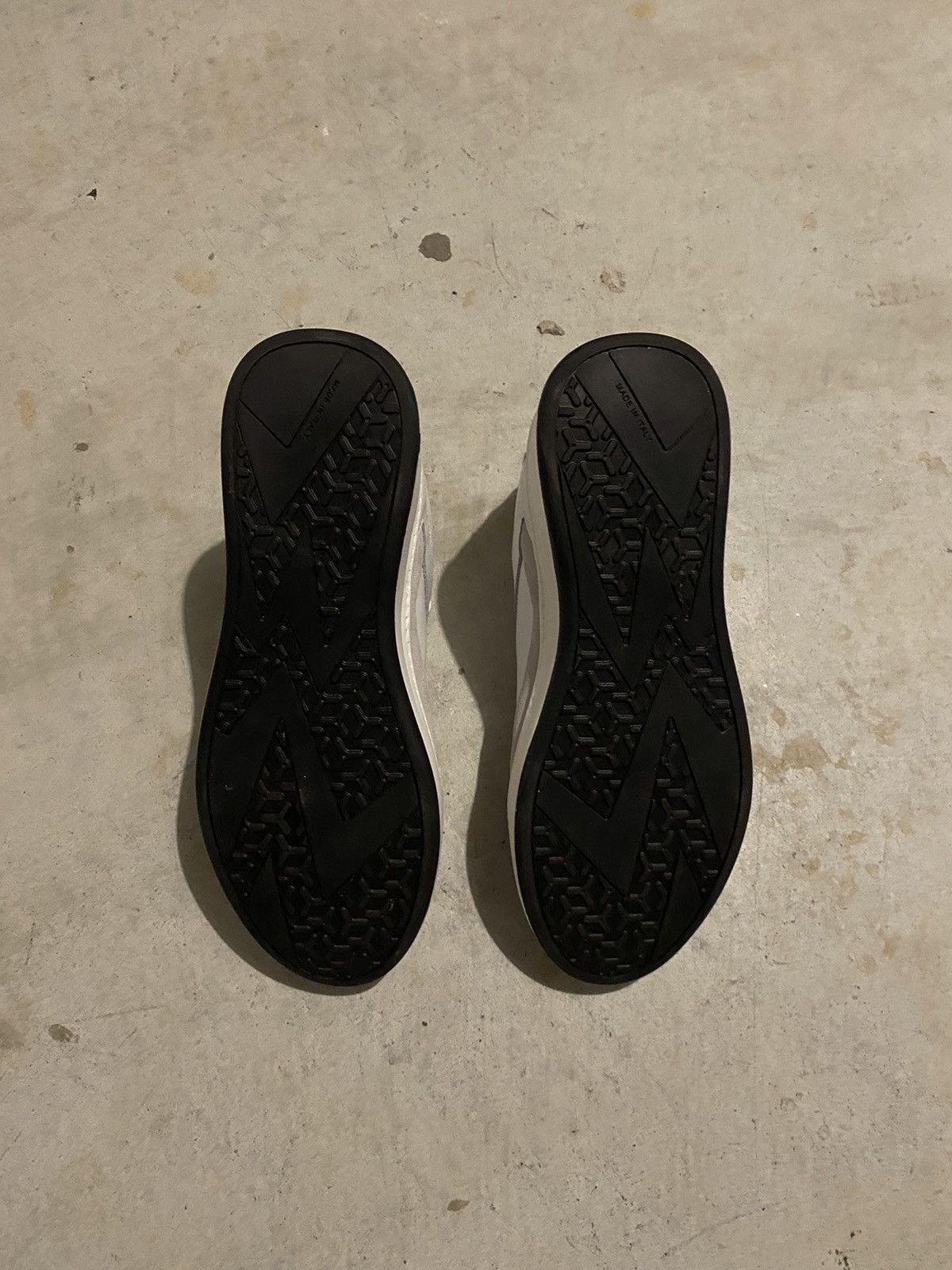 Valentino Valentino Low-Top Sneakers Size US 9 / EU 42 - 8 Thumbnail