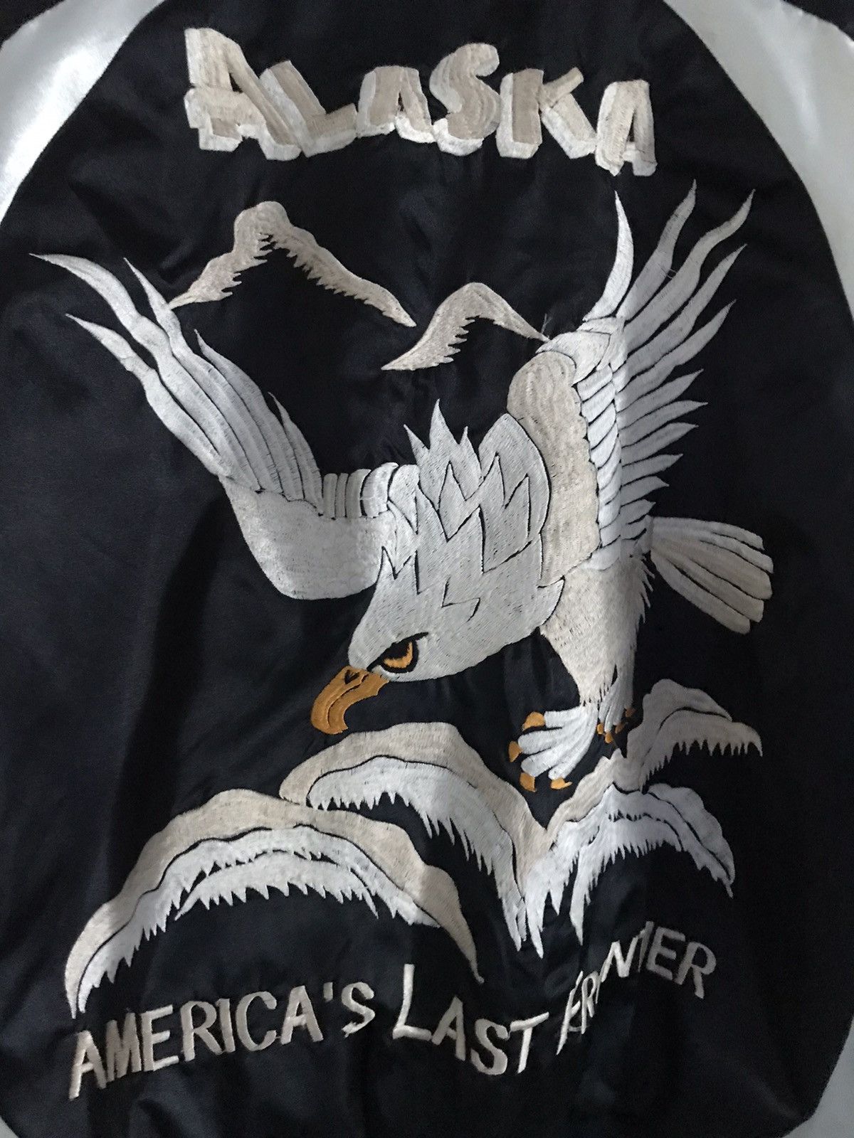 Japanese Brand Vintage Reversible Sukajan Alaska & Hawaii Size US S / EU 44-46 / 1 - 7 Thumbnail