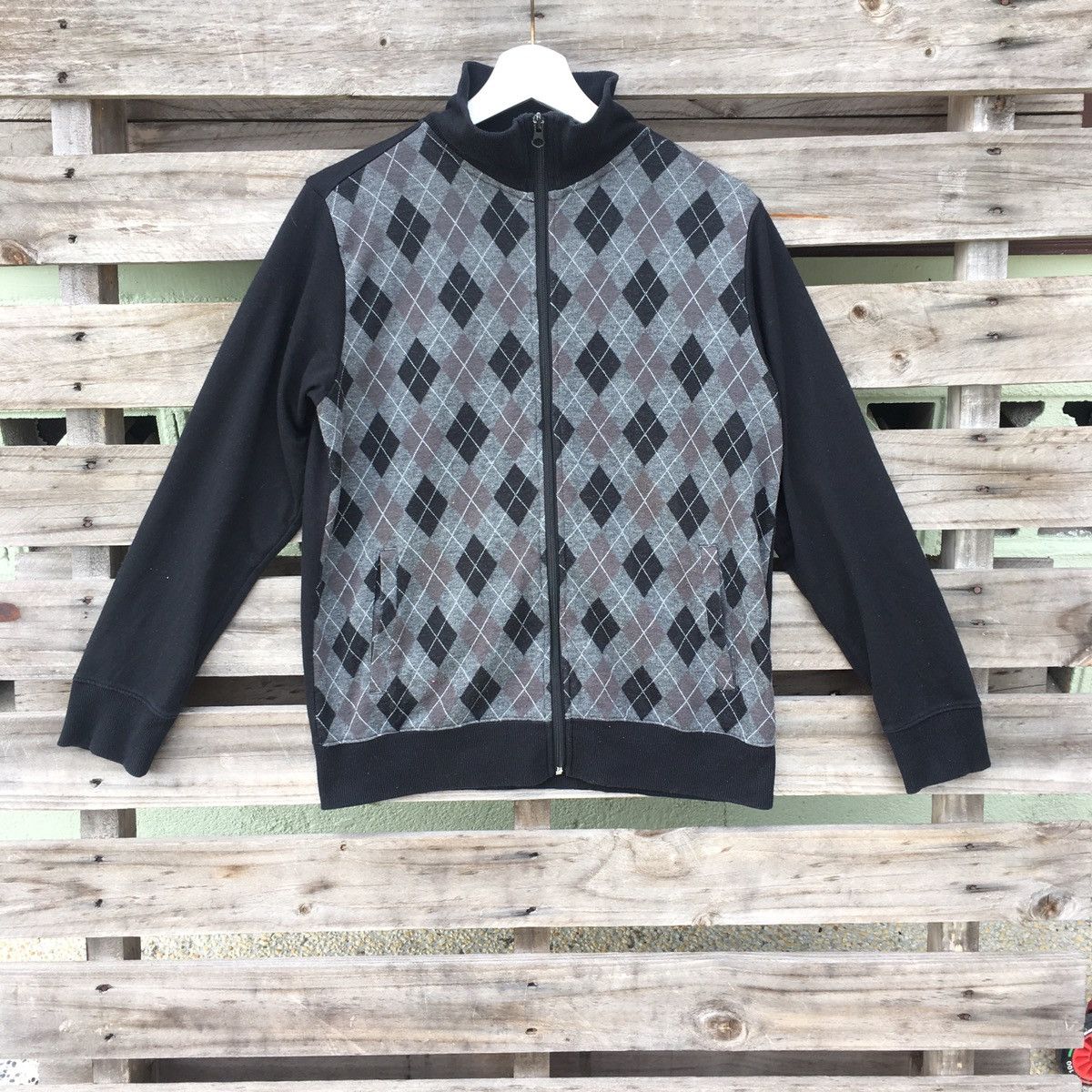 Designer x Louis Chavlone