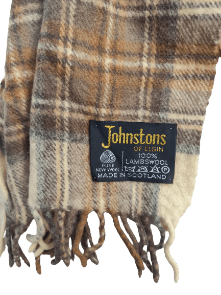 Johnstons Of Elgin Johnstons of Elgin Scarf / Muffler / 100% lambs wool Size ONE SIZE - 3 Thumbnail