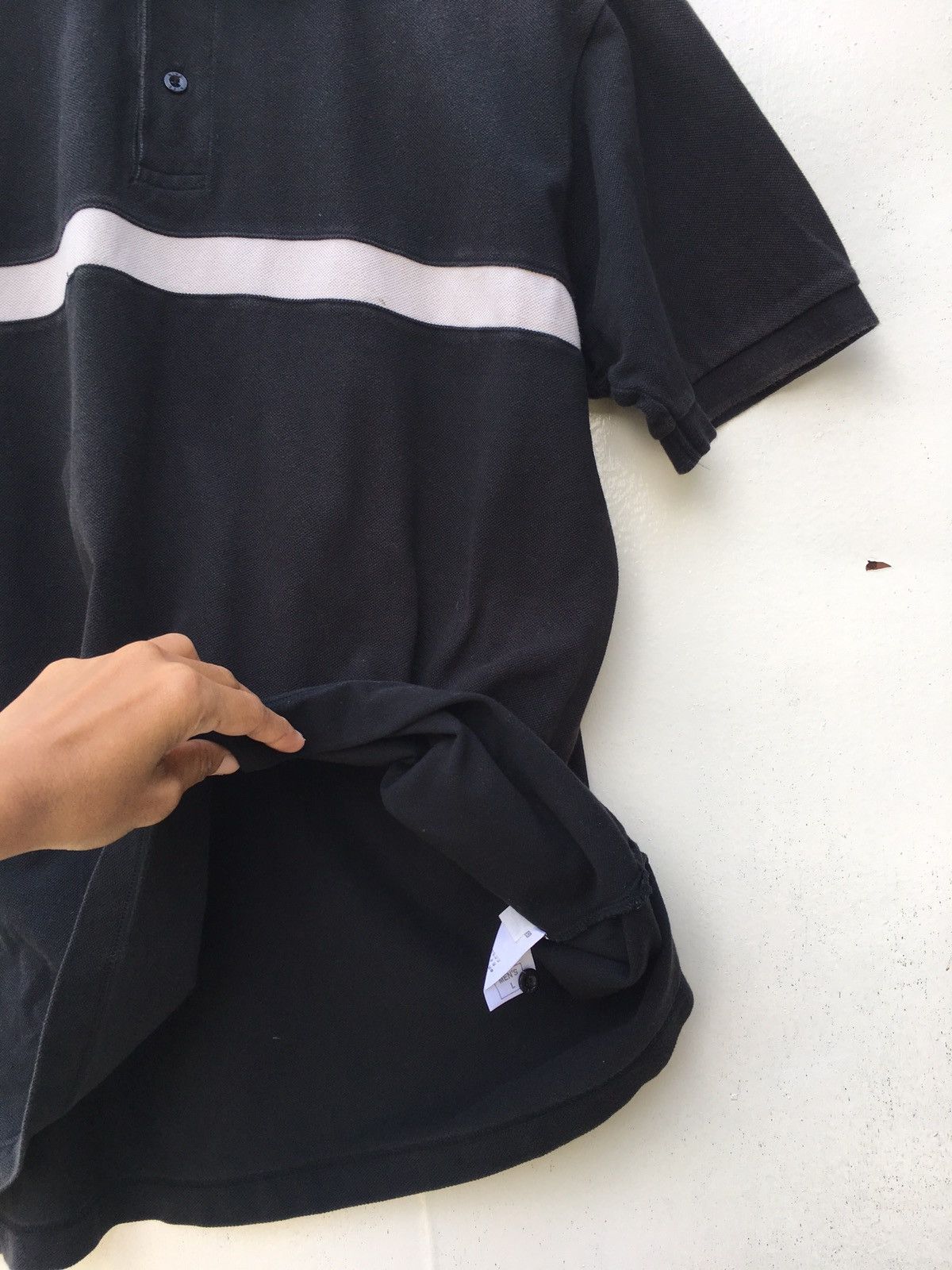 Nike Rare Nike Small Swoosh Embroidered Logo Polo Shirt Size US L / EU 52-54 / 3 - 12 Thumbnail