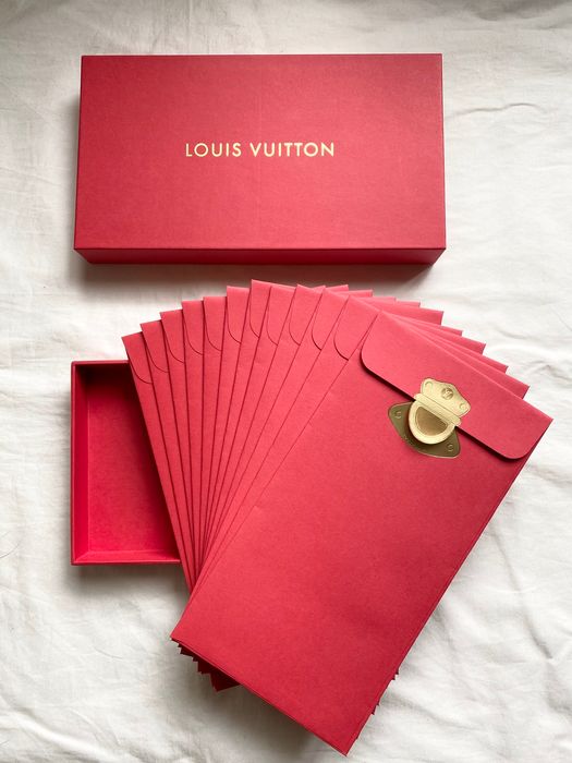 LOUIS VUITTON Veau Cachemire Chinese New Year Rooster Envelope Pouch Red  173627