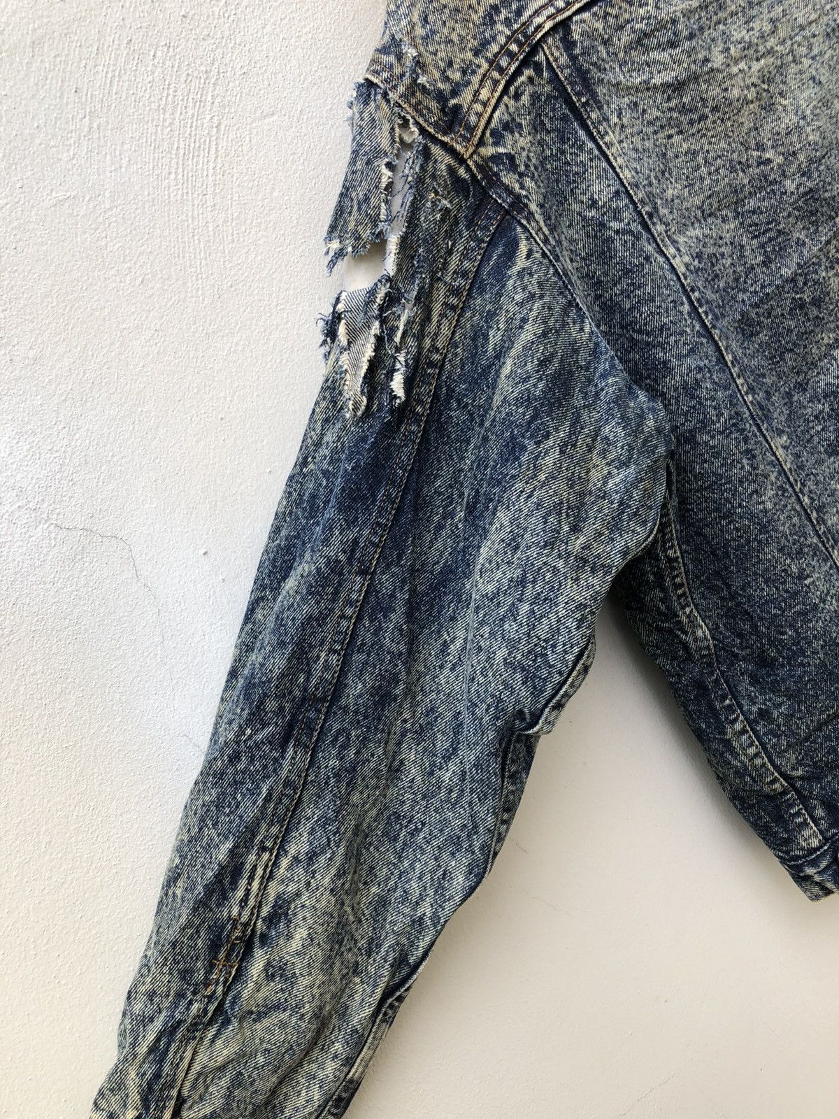 Levi's 80s Levi’s Acid Wash Denim Distressed Sherpa Lining Jacket Size US M / EU 48-50 / 2 - 14 Thumbnail