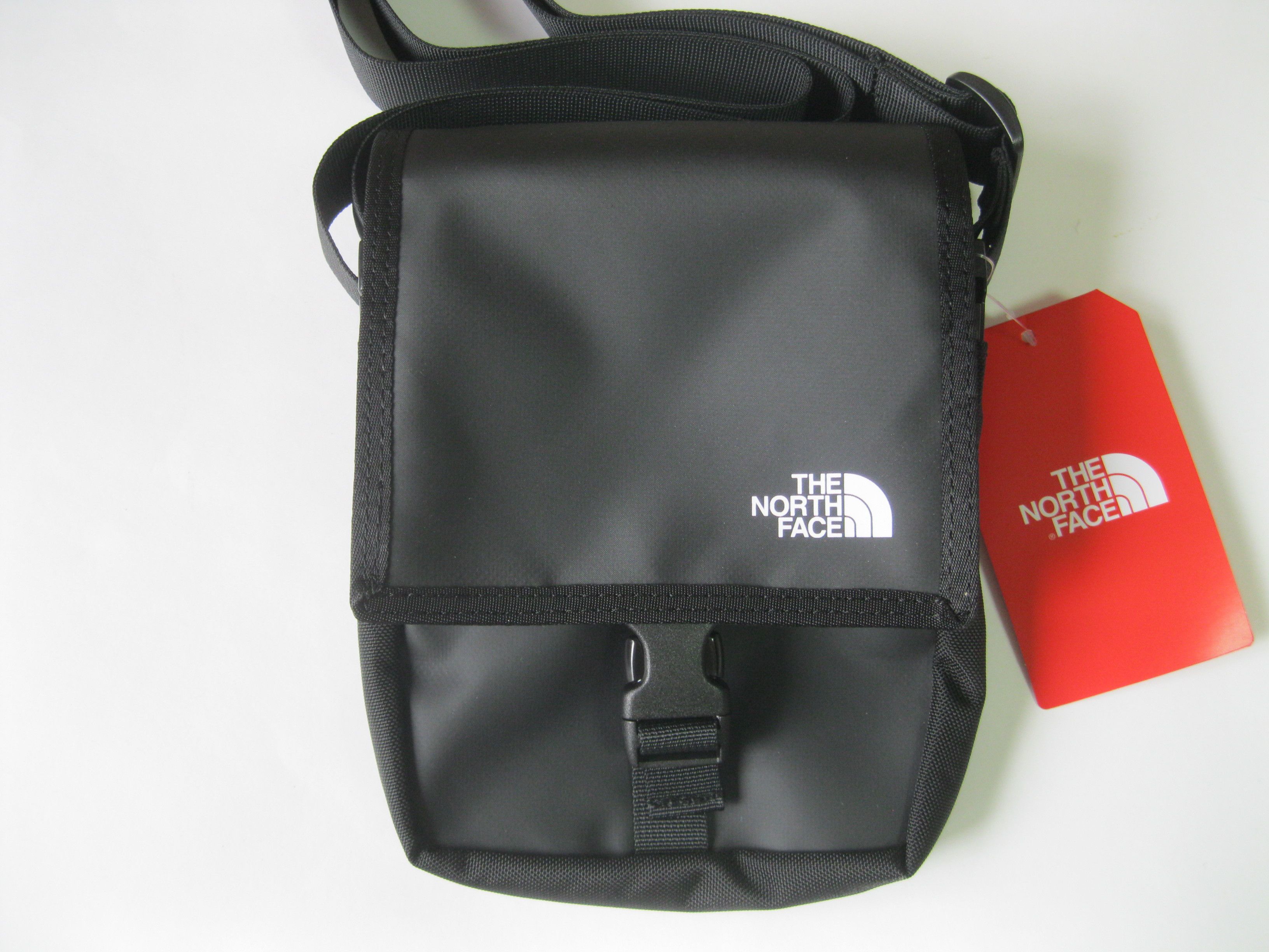 The North Face Bardu Shoulder Bag Crossbody Black Grailed