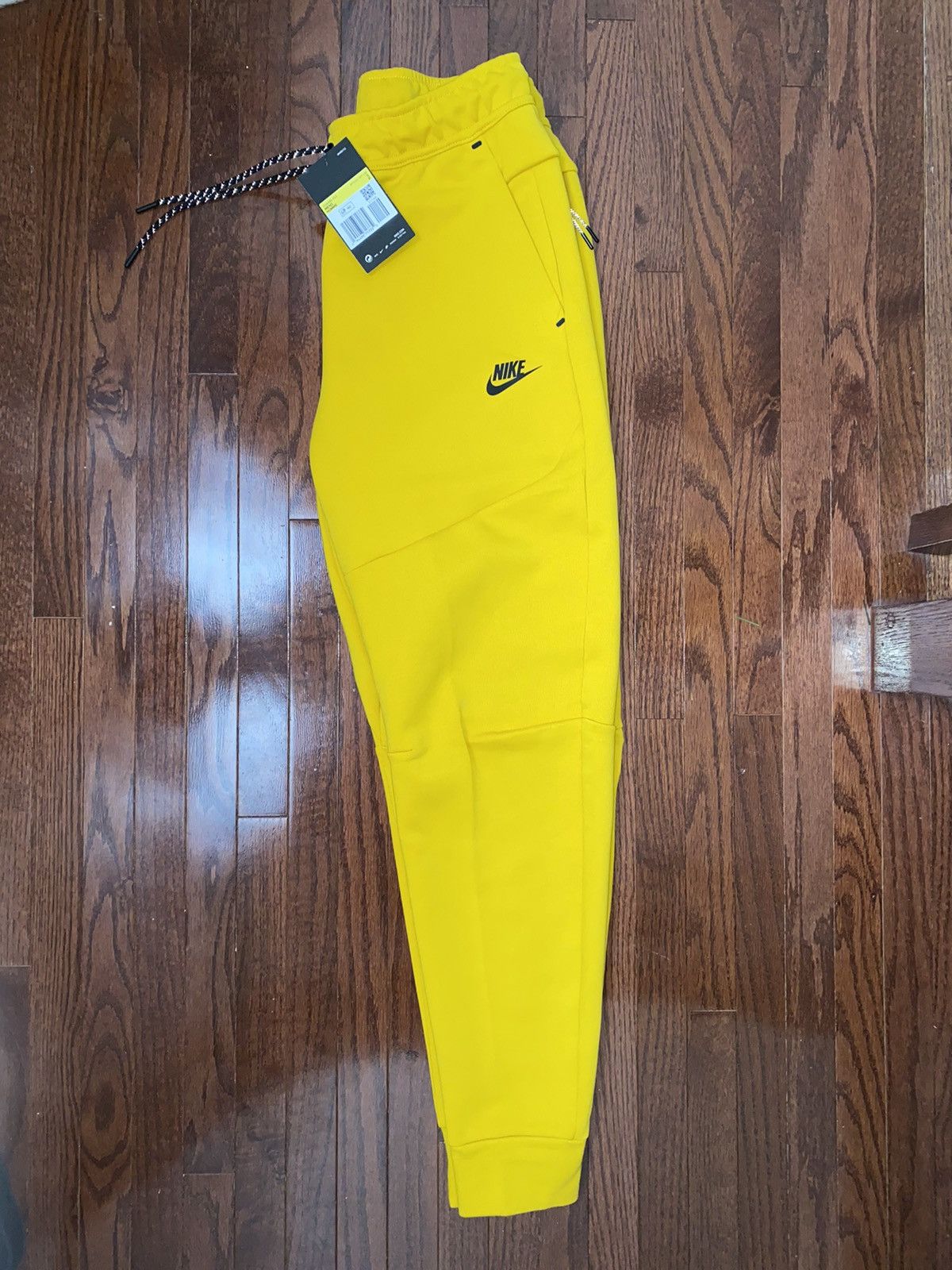 Nike New Nike Tech Fleece Pants Yellow Size US 30 / EU 46 - 2 Preview