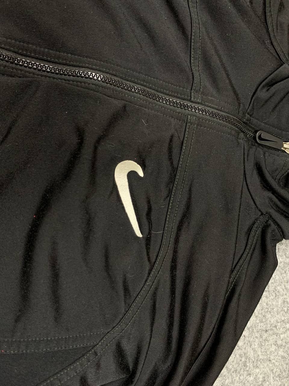 Nike Nike vintage big swoosh full zip sweater Size US M / EU 48-50 / 2 - 10 Thumbnail