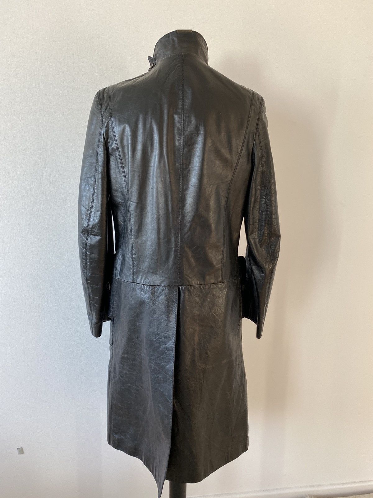 Roberto Cavalli Roberto Cavalli black leather coat sz S great condition Size US S / EU 44-46 / 1 - 4 Thumbnail