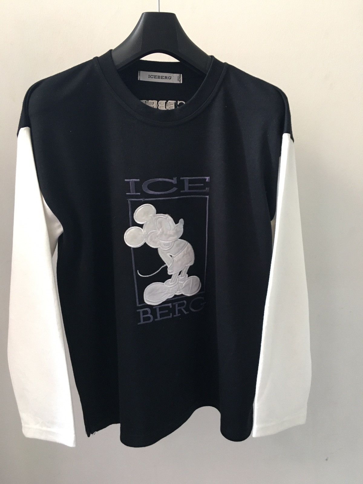 image of Iceberg History x Vintage Mickey Embroidered in Black, Men's (Size Large)