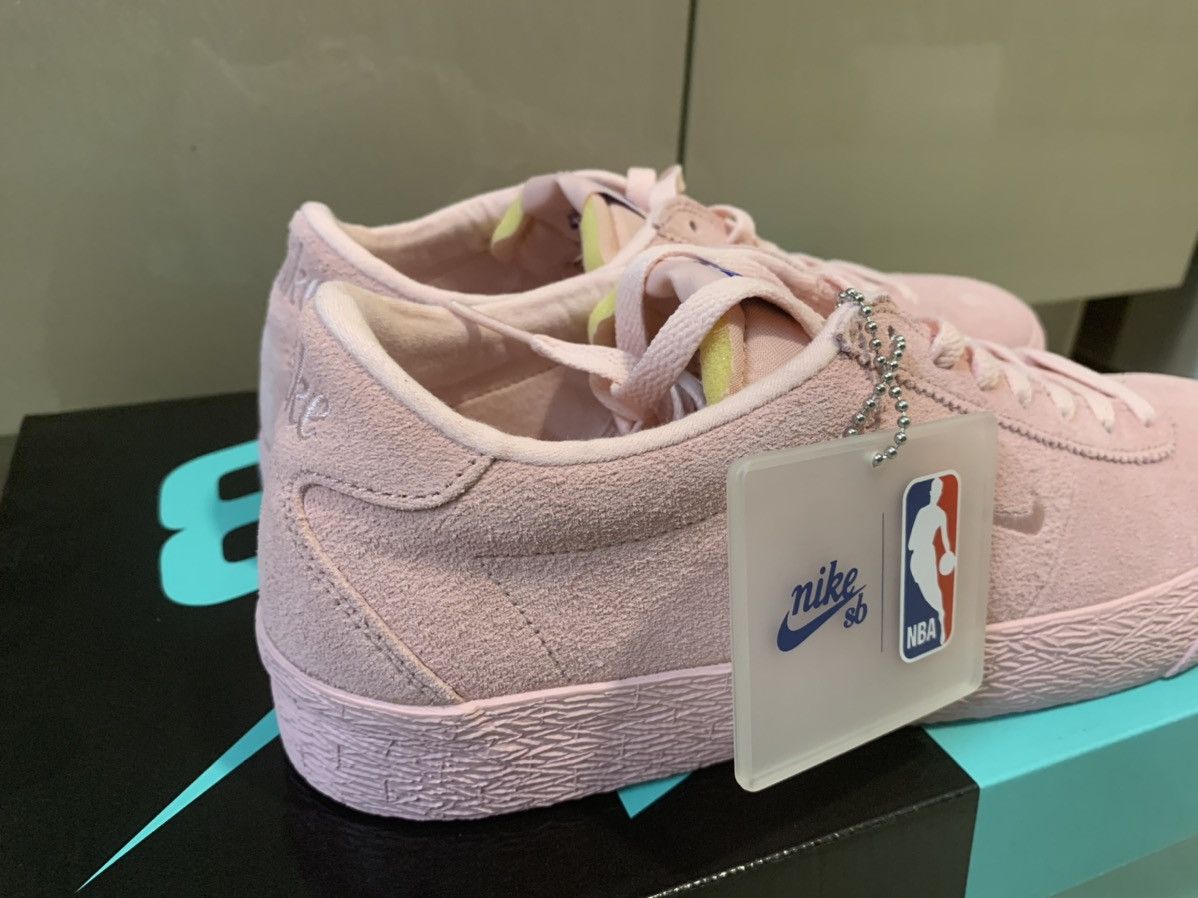 Nike NBA x Bruin Low SB Bubblegum 2018 Size US 10 / EU 43 - 7 Thumbnail